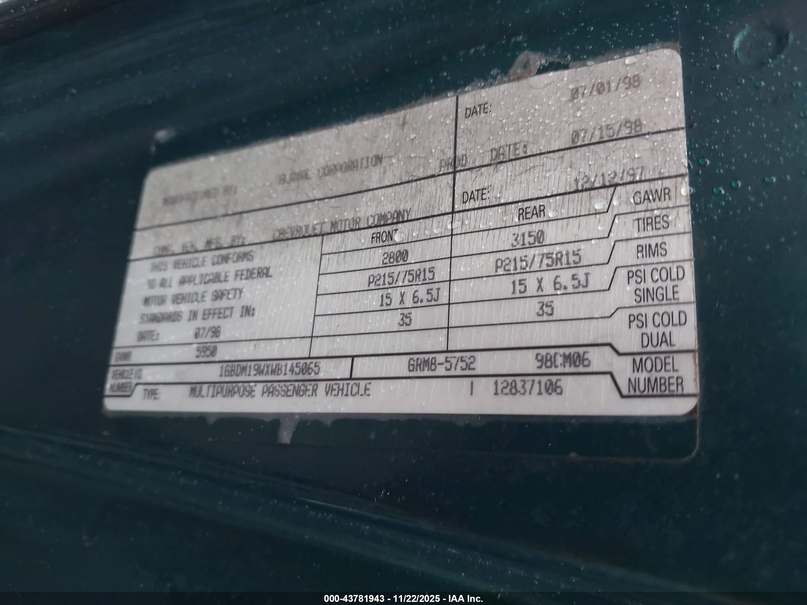 CHEVROLET ASTRO image 9