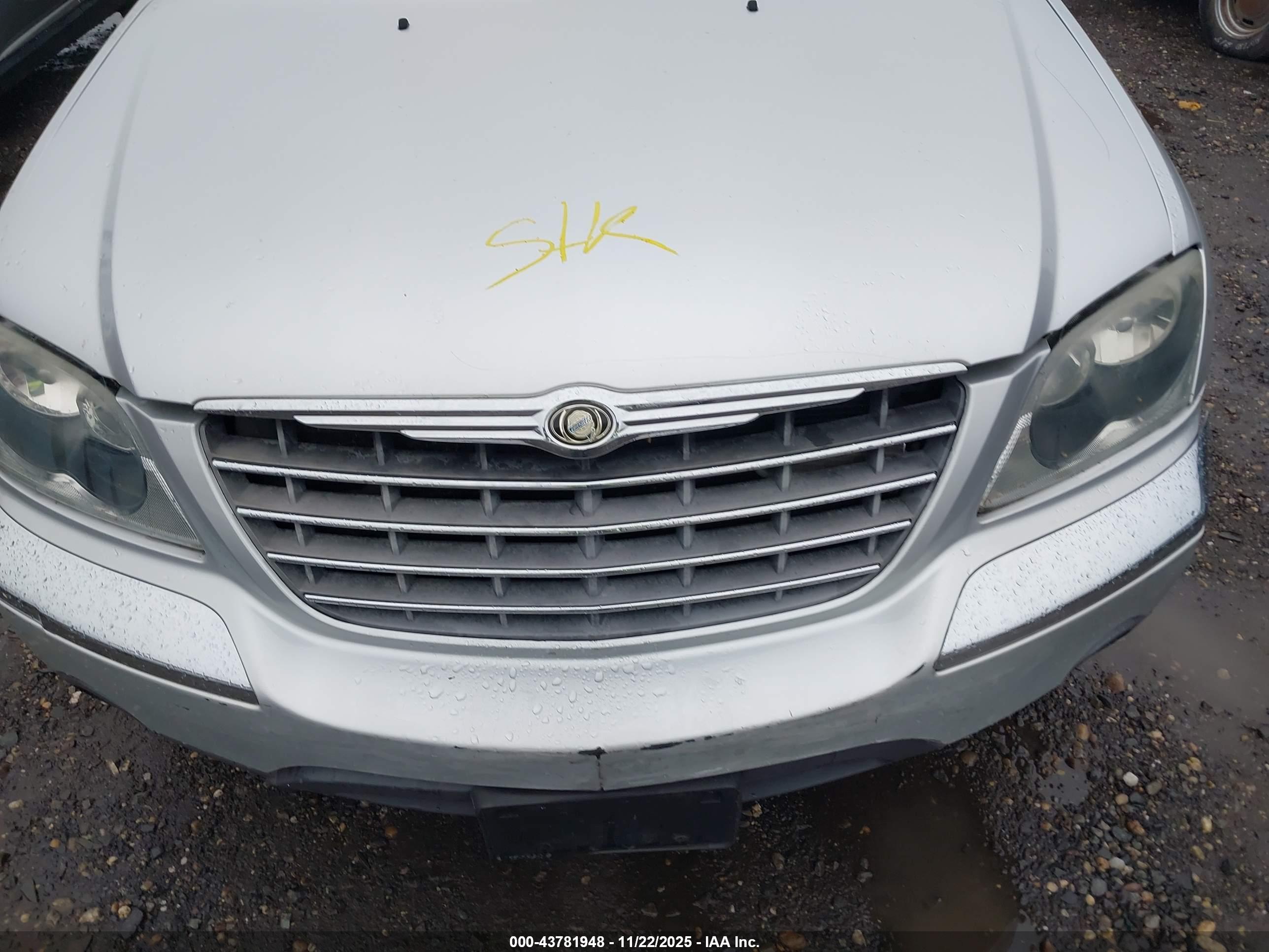 CHRYSLER PACIFICA image 10