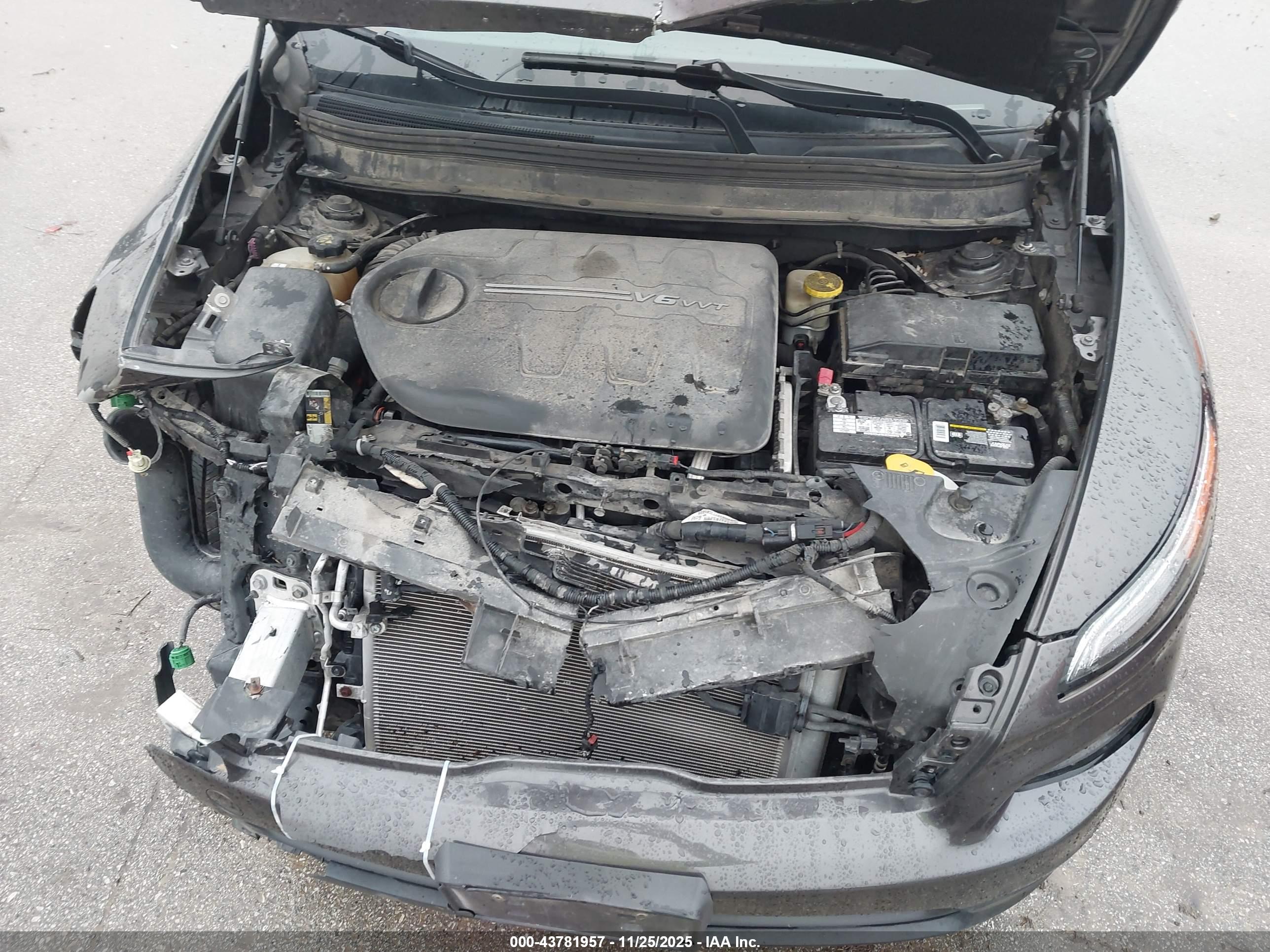 JEEP CHEROKEE image 10