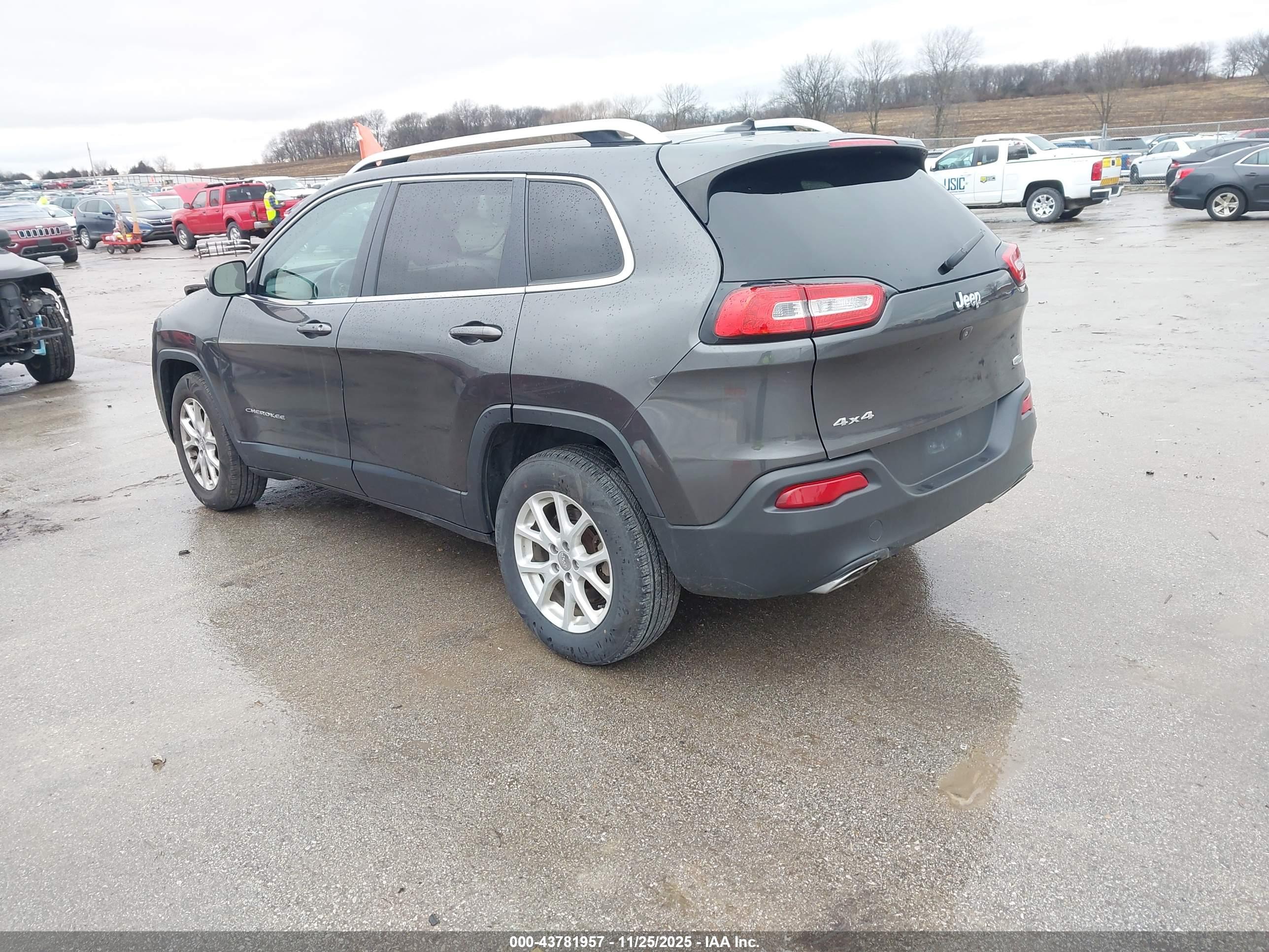 JEEP CHEROKEE image 3