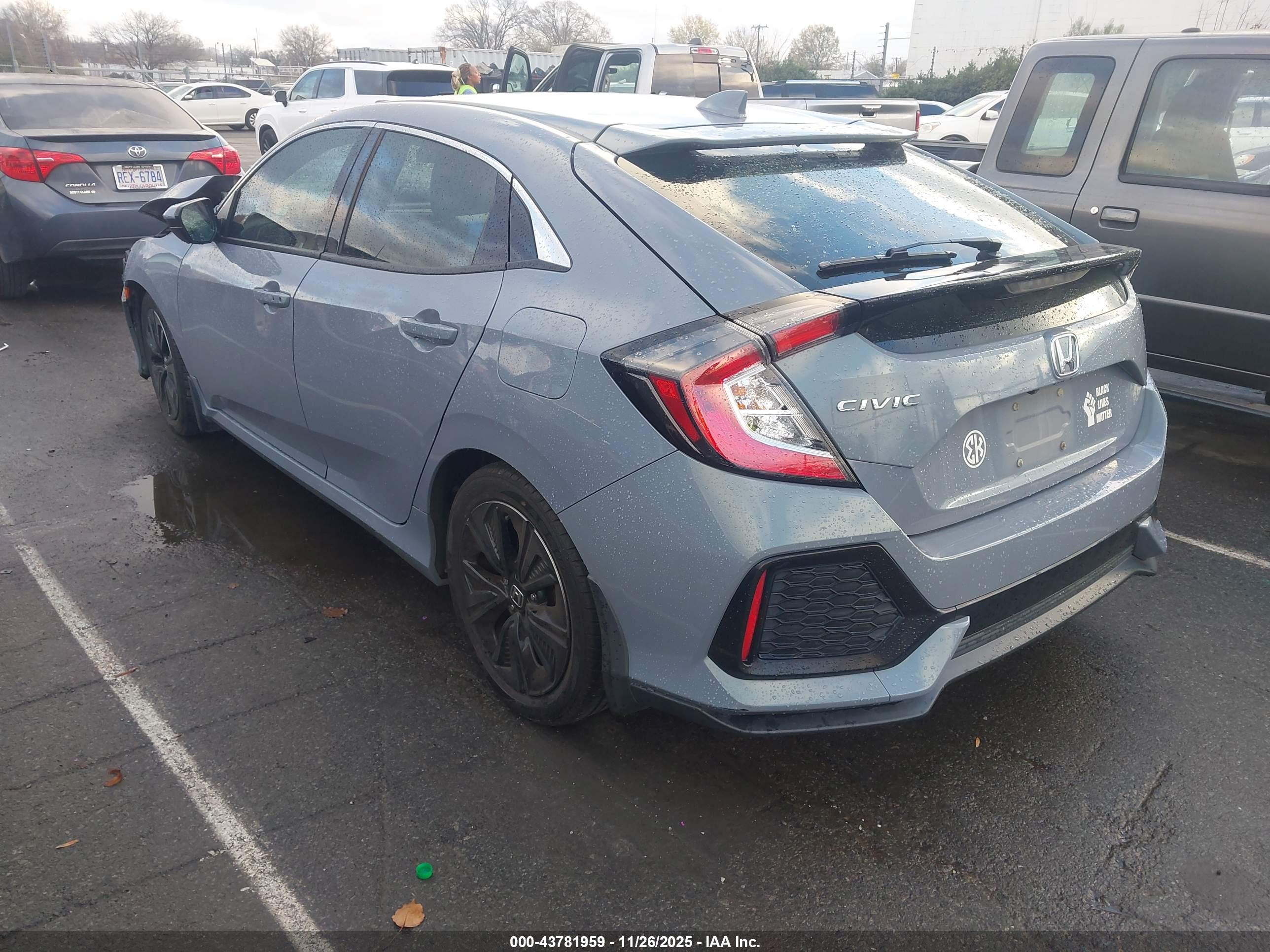 HONDA CIVIC image 3