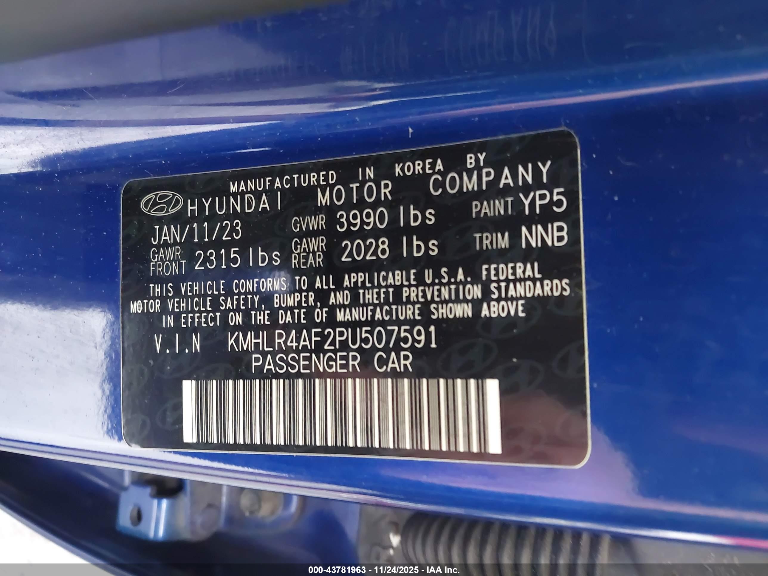 HYUNDAI ELANTRA image 9