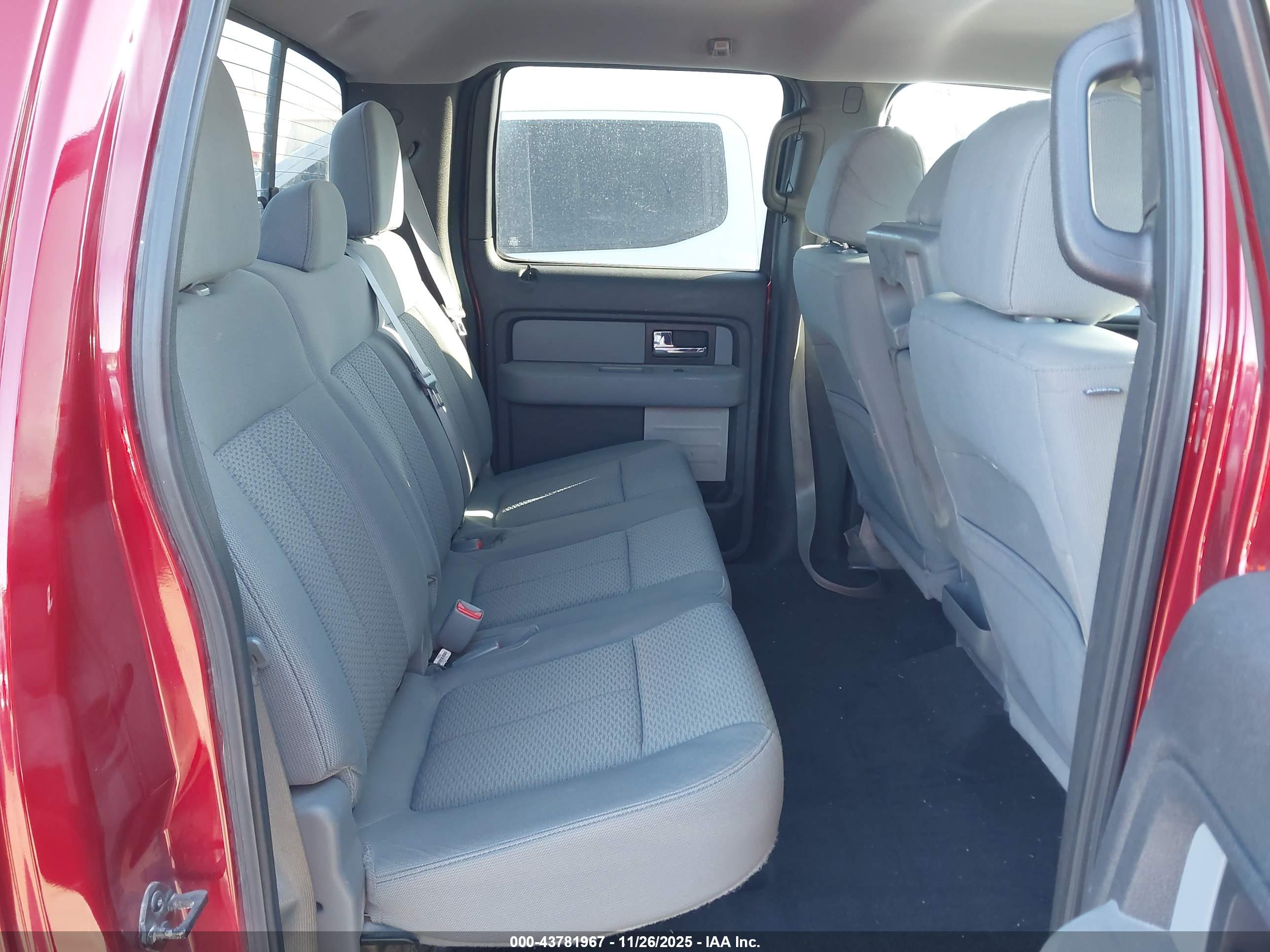 FORD F-150 image 8
