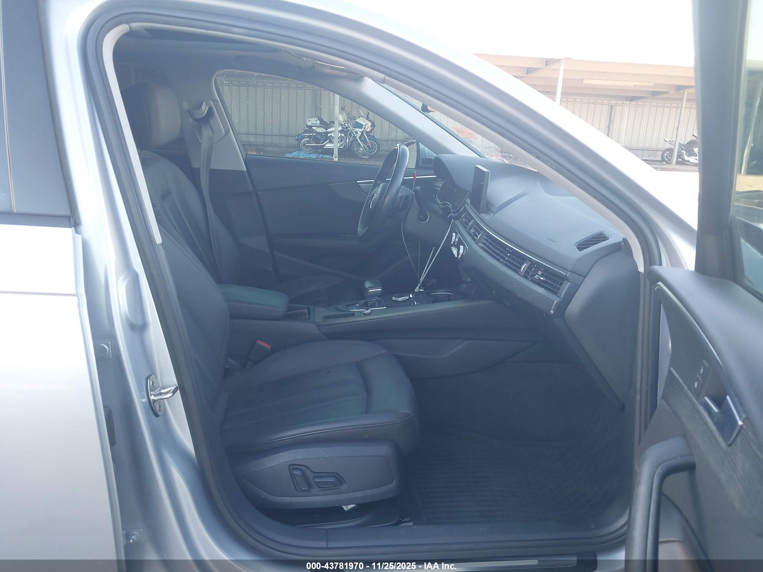 AUDI A4 image 5
