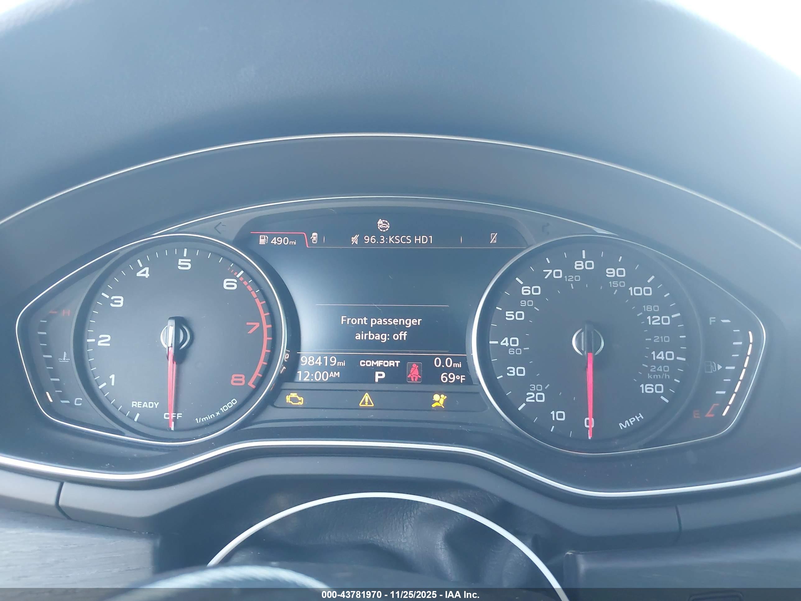 AUDI A4 image 7