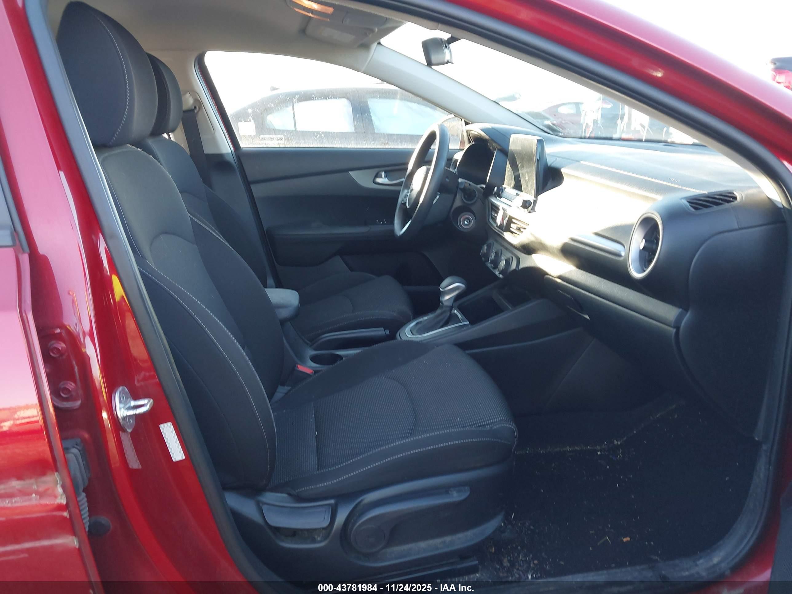 KIA FORTE image 5
