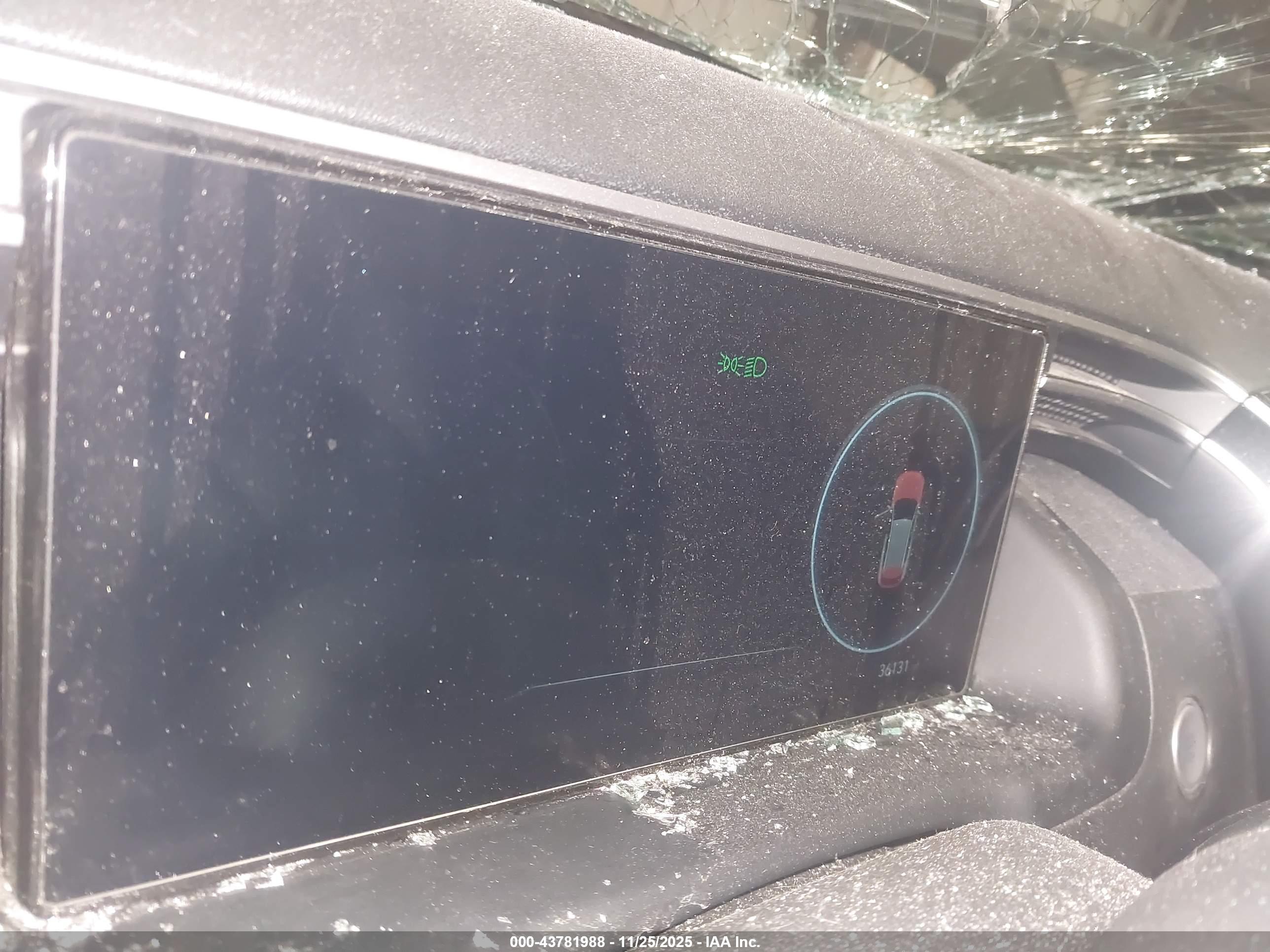 HYUNDAI TUCSON image 7