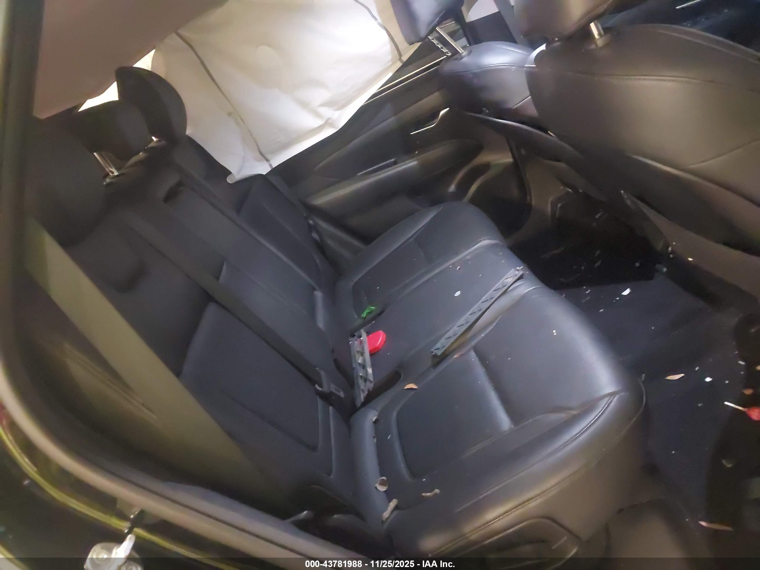 HYUNDAI TUCSON image 8