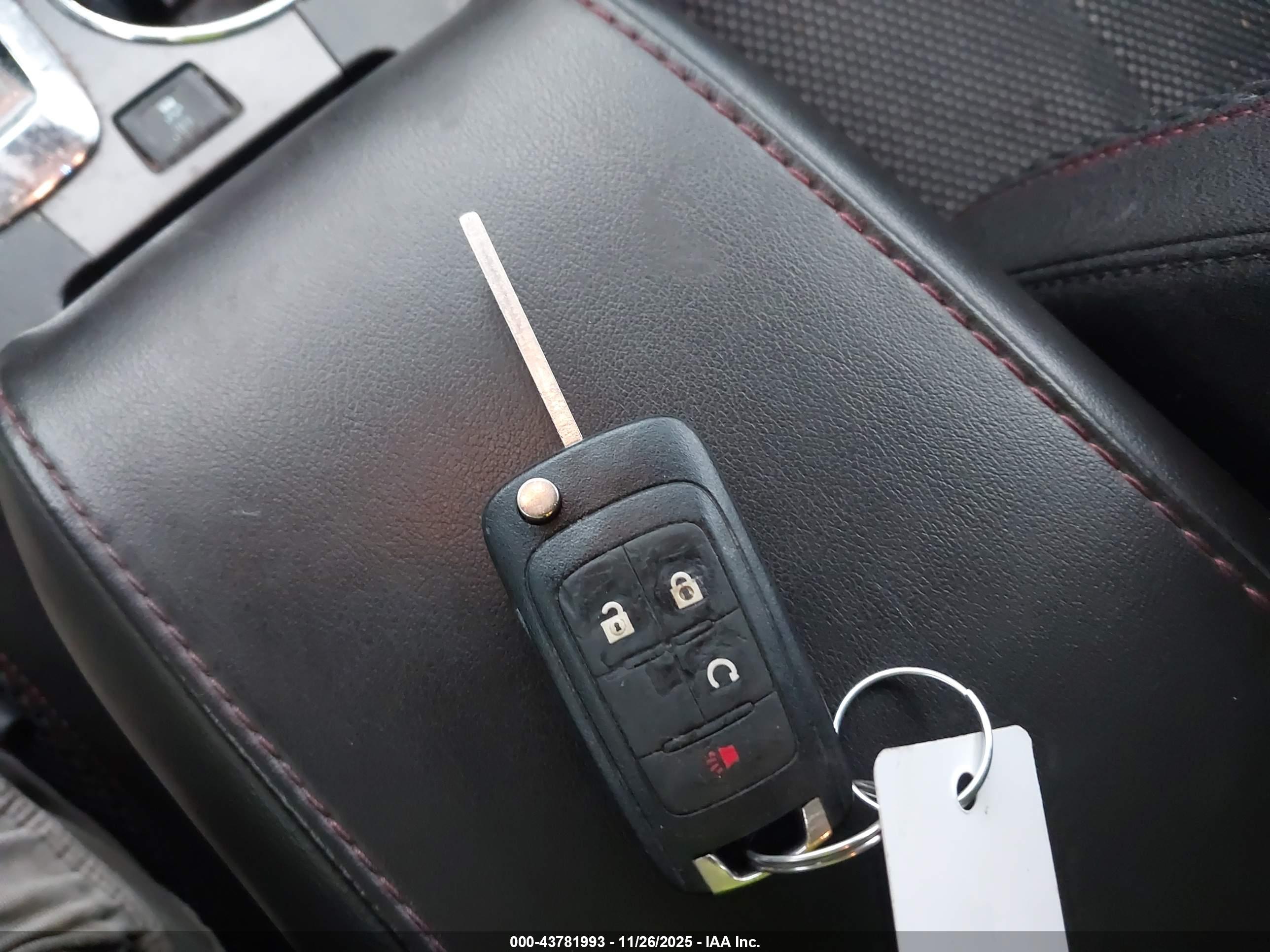 CHEVROLET EQUINOX image 11