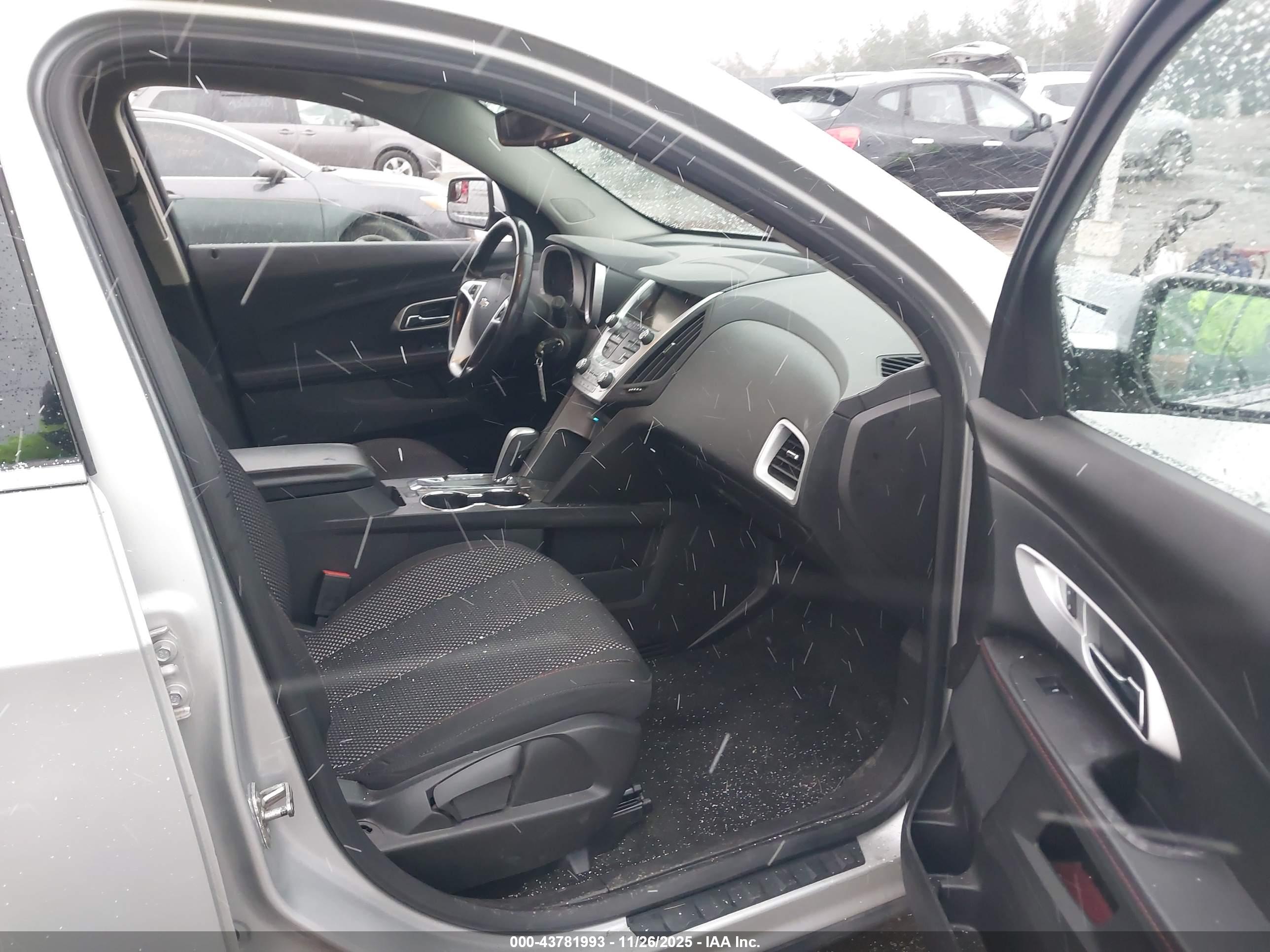 CHEVROLET EQUINOX image 5