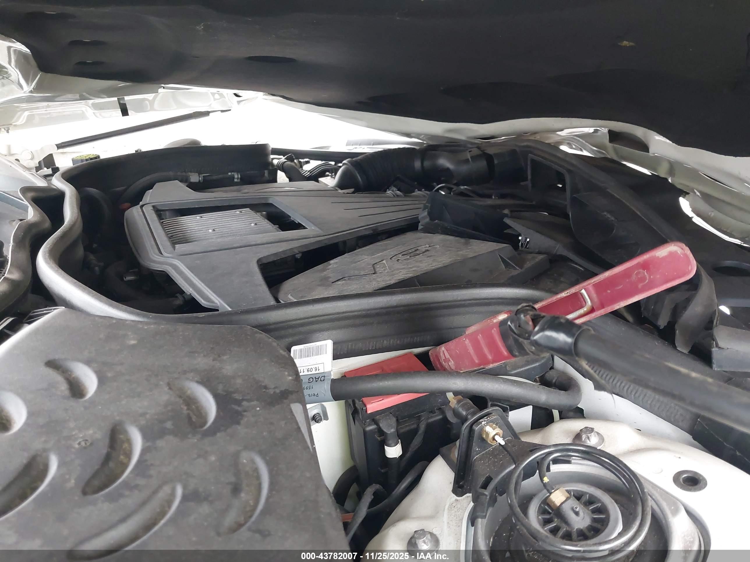 MERCEDES-BENZ CLS image 10