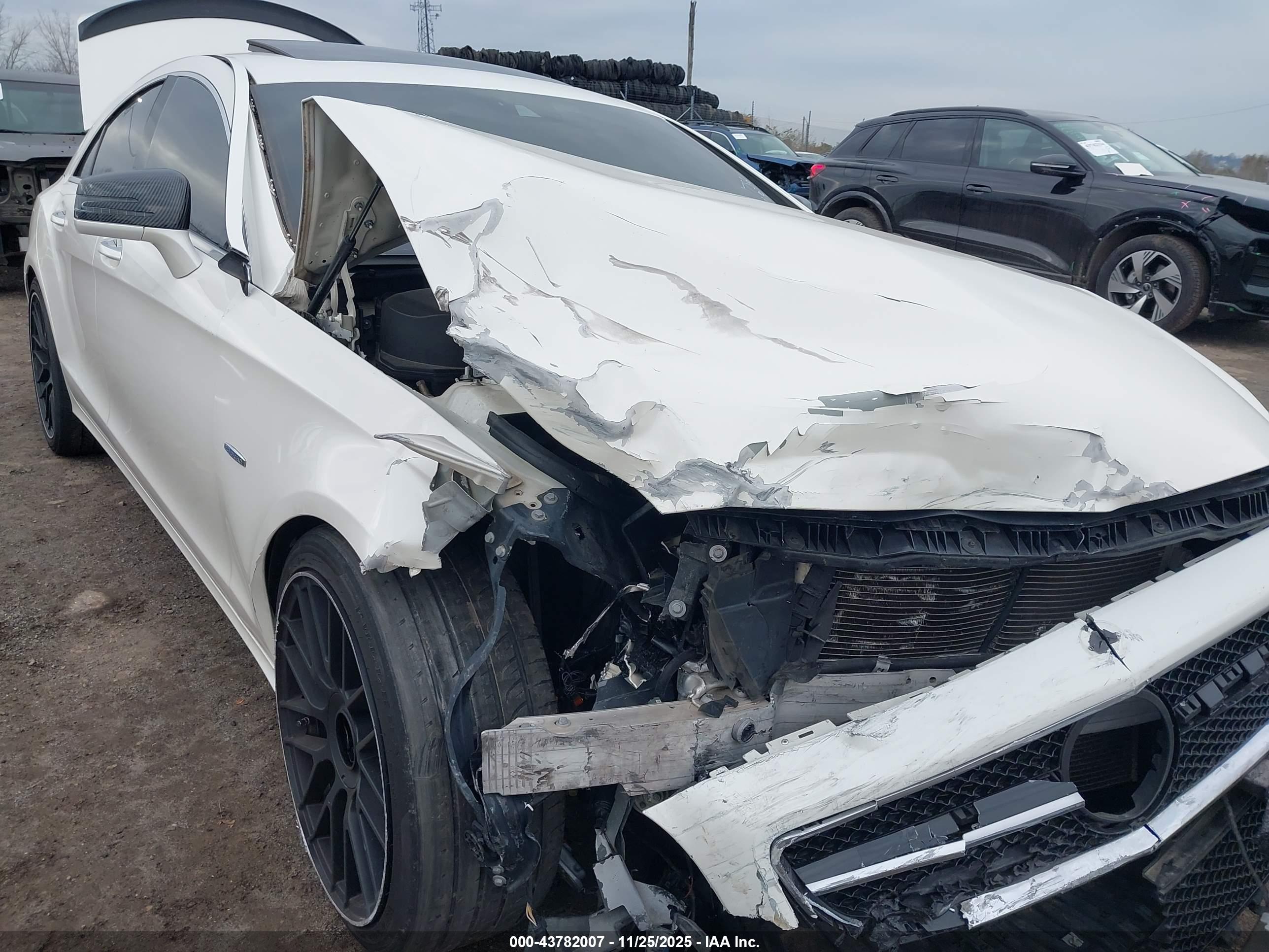 MERCEDES-BENZ CLS image 6