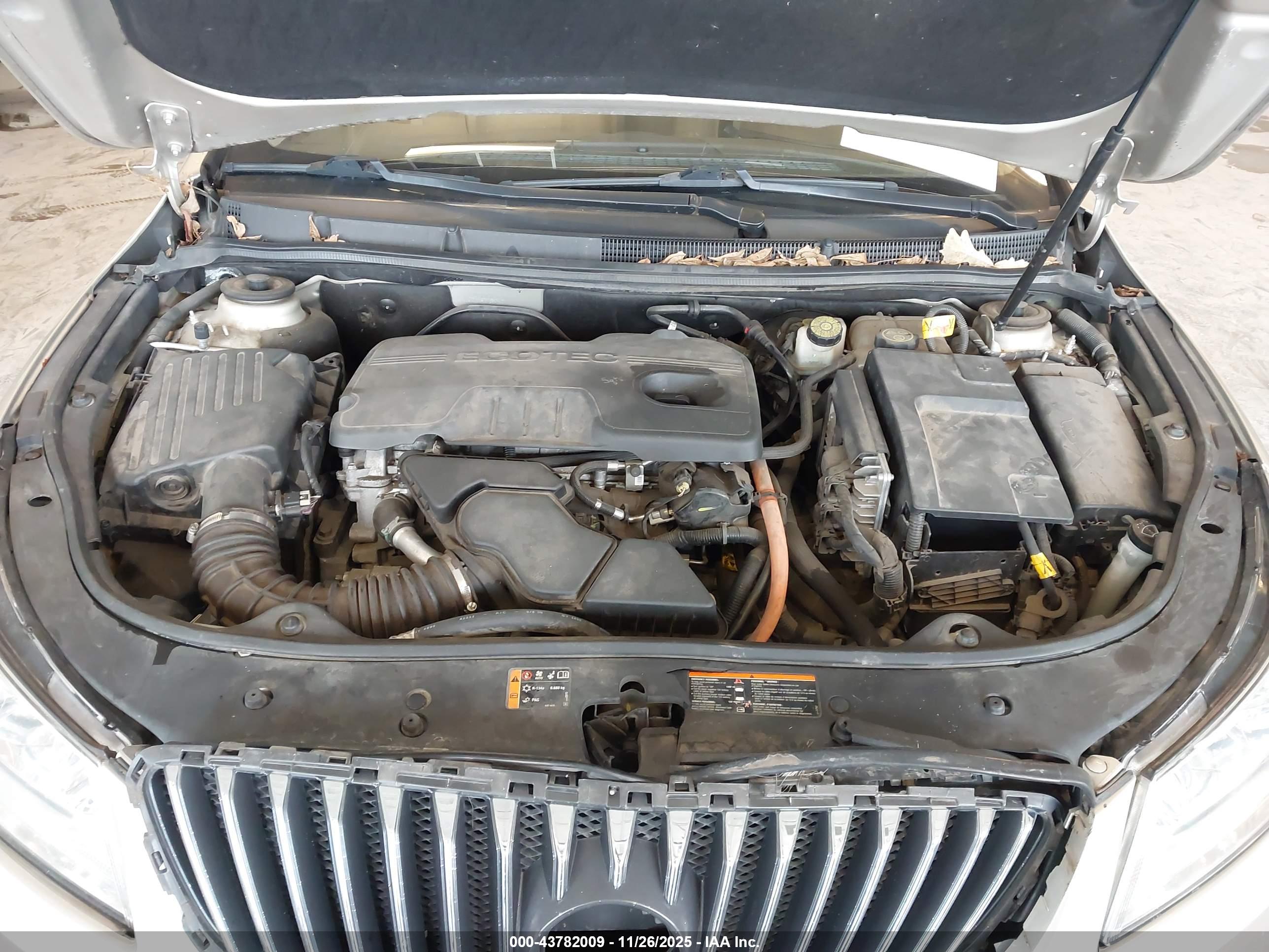 BUICK LACROSSE image 10