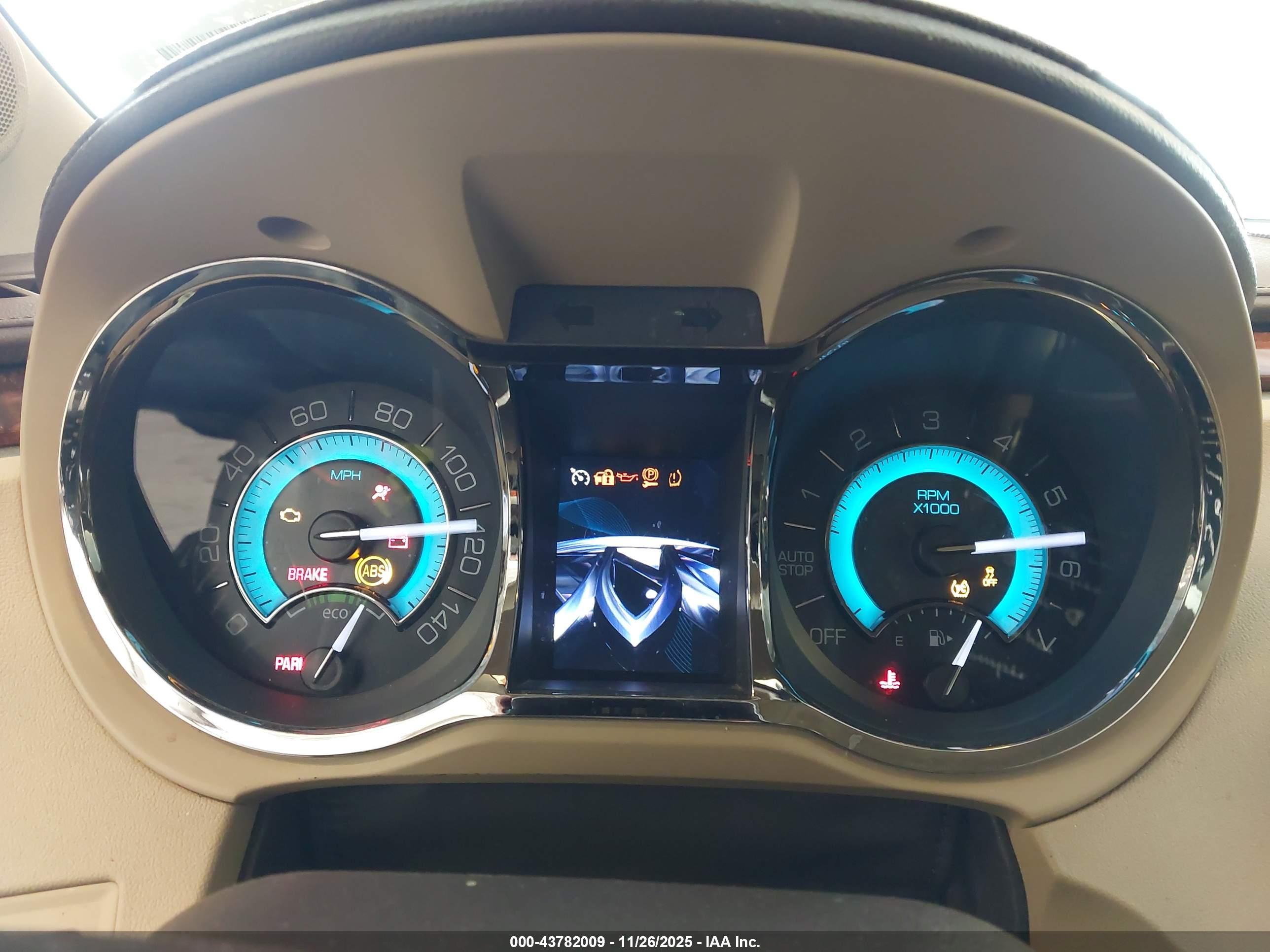 BUICK LACROSSE image 7