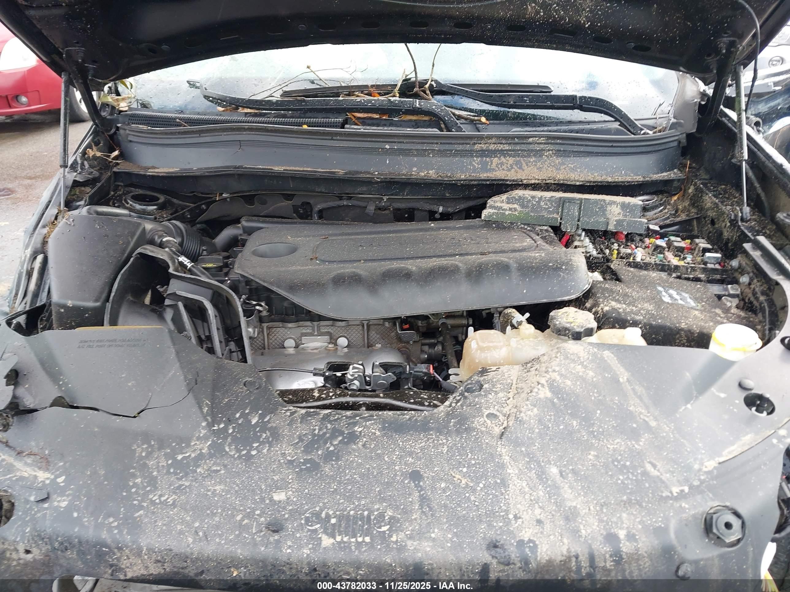 JEEP CHEROKEE image 10