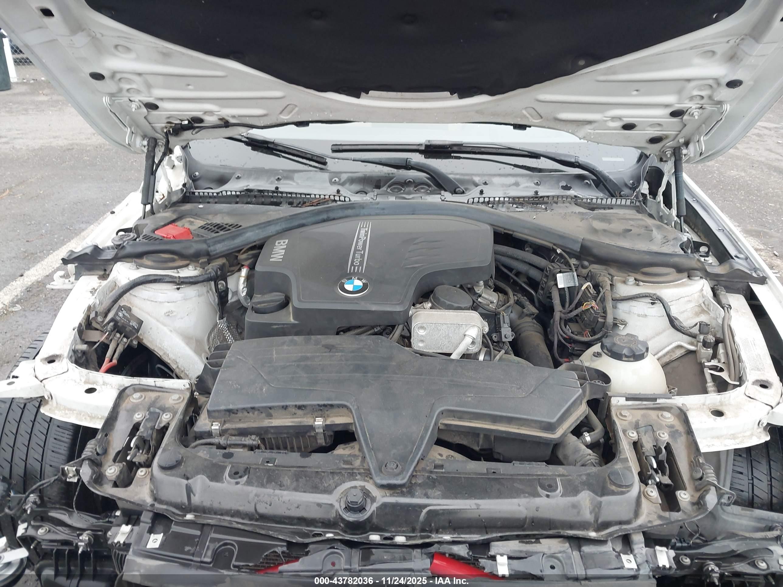 BMW 328I image 10