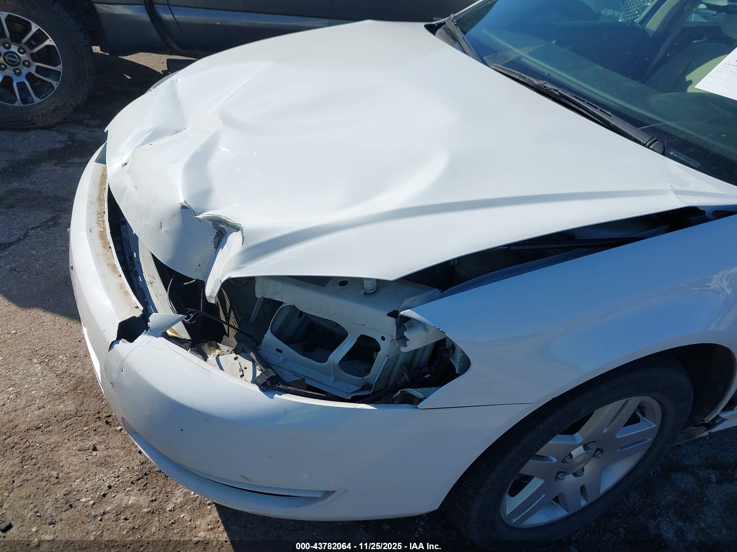 CHEVROLET IMPALA image 6