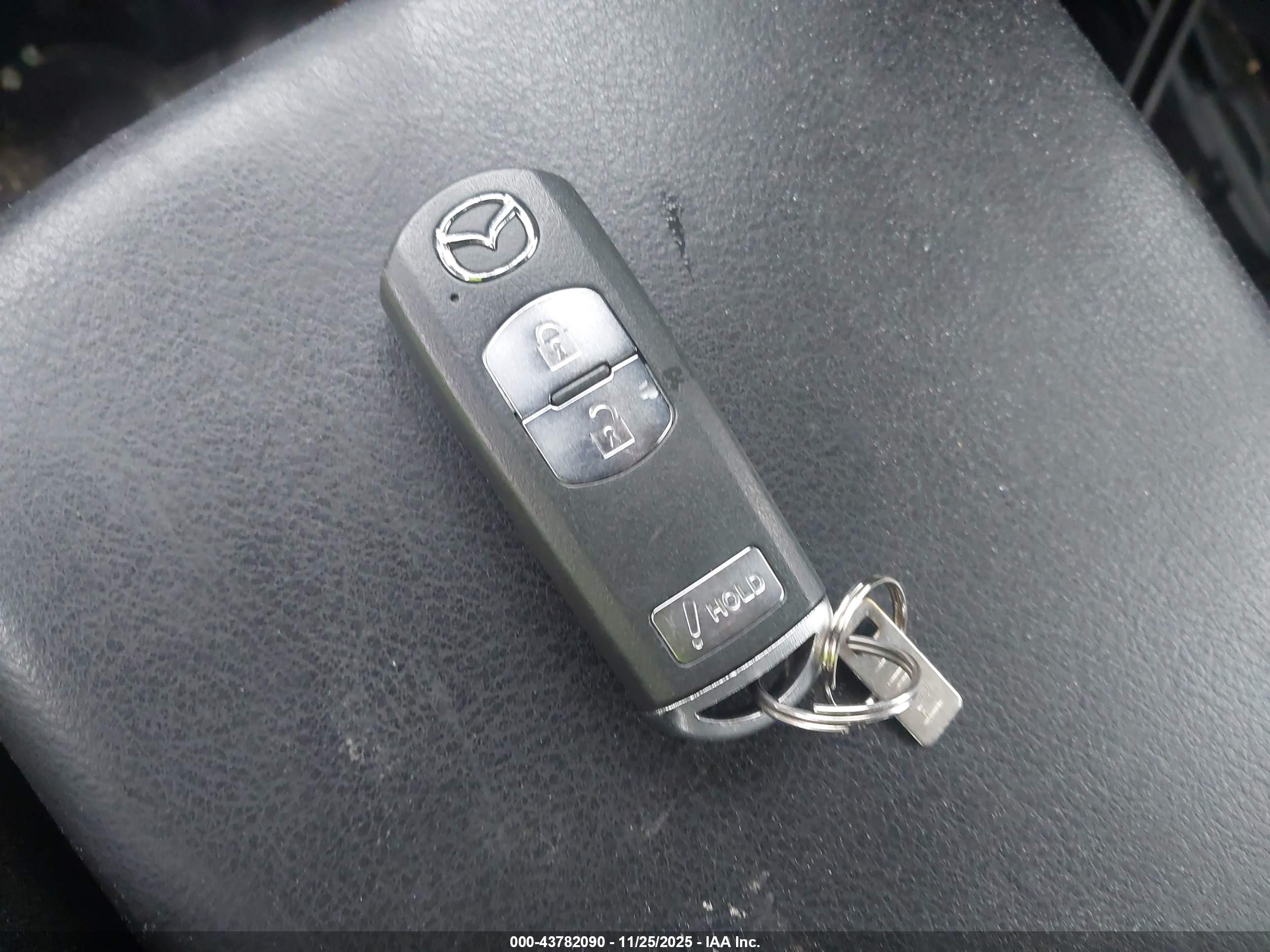 MAZDA CX-5 image 11