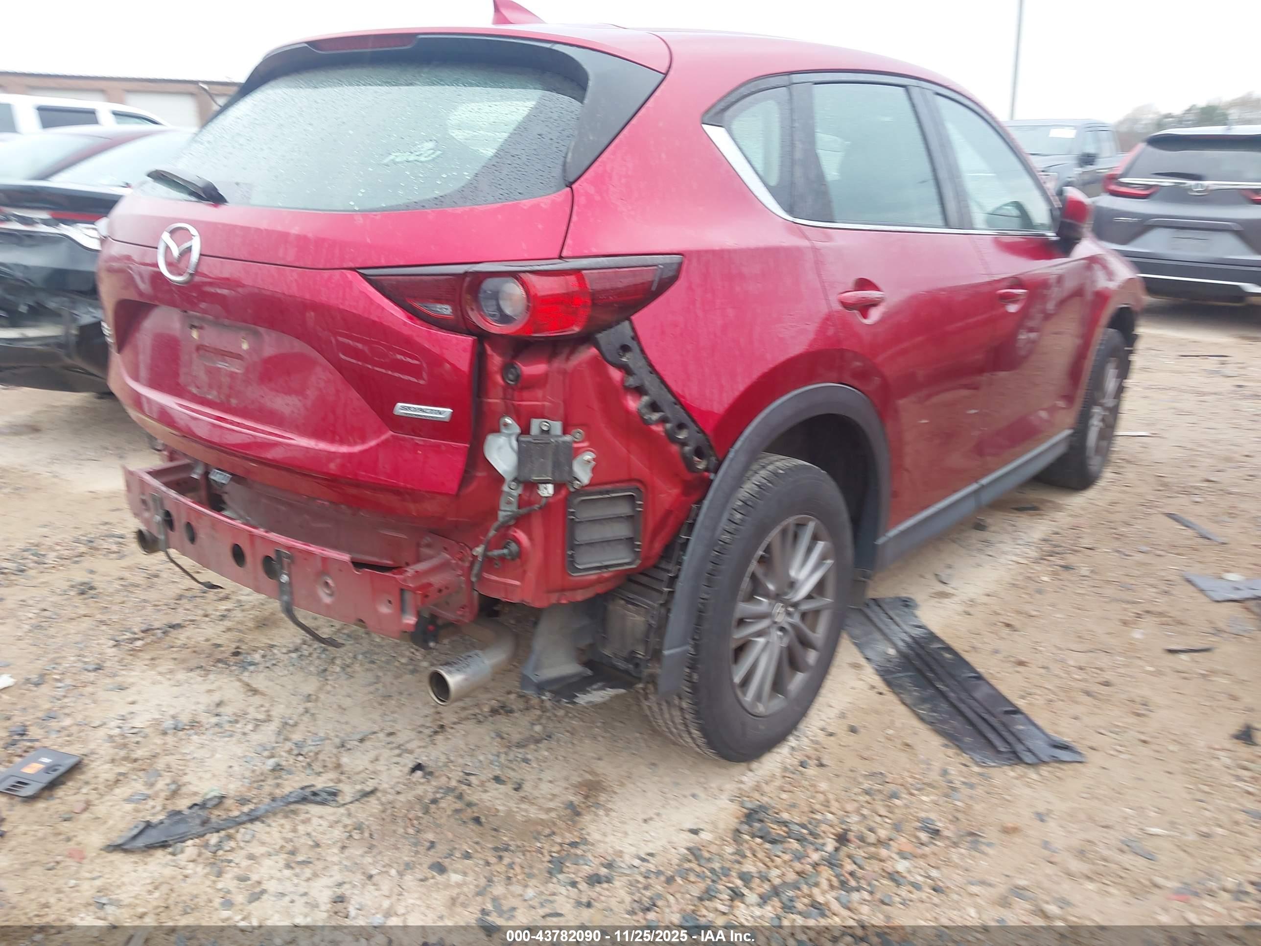 MAZDA CX-5 image 4