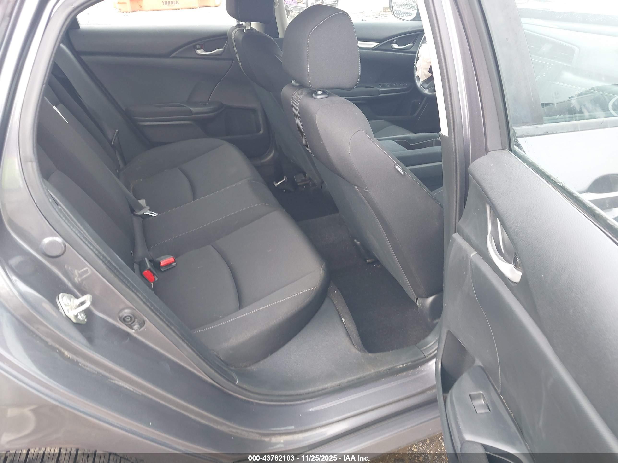 HONDA CIVIC image 8