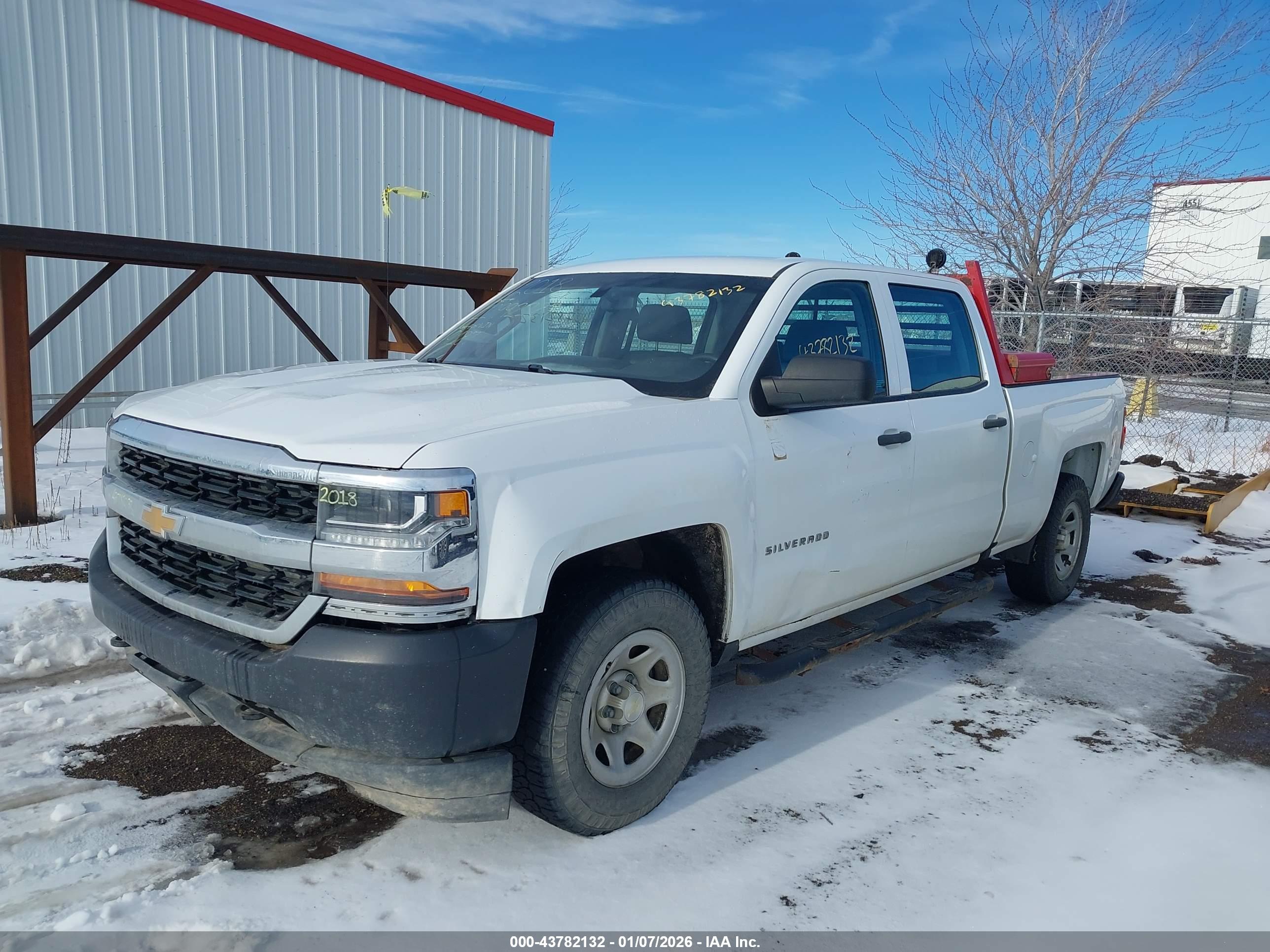 CHEVROLET SILVERADO image 2