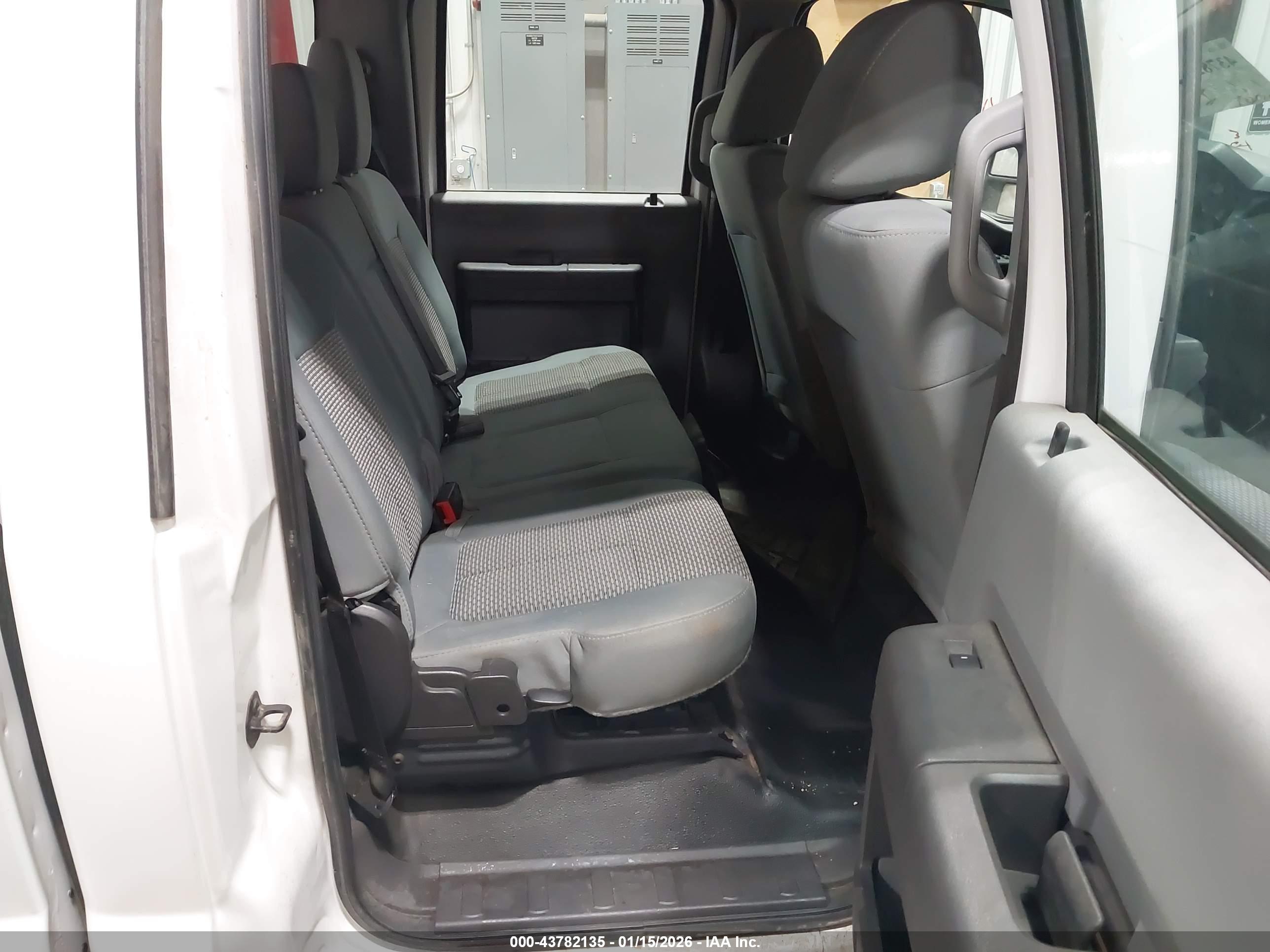 FORD F-250 image 8