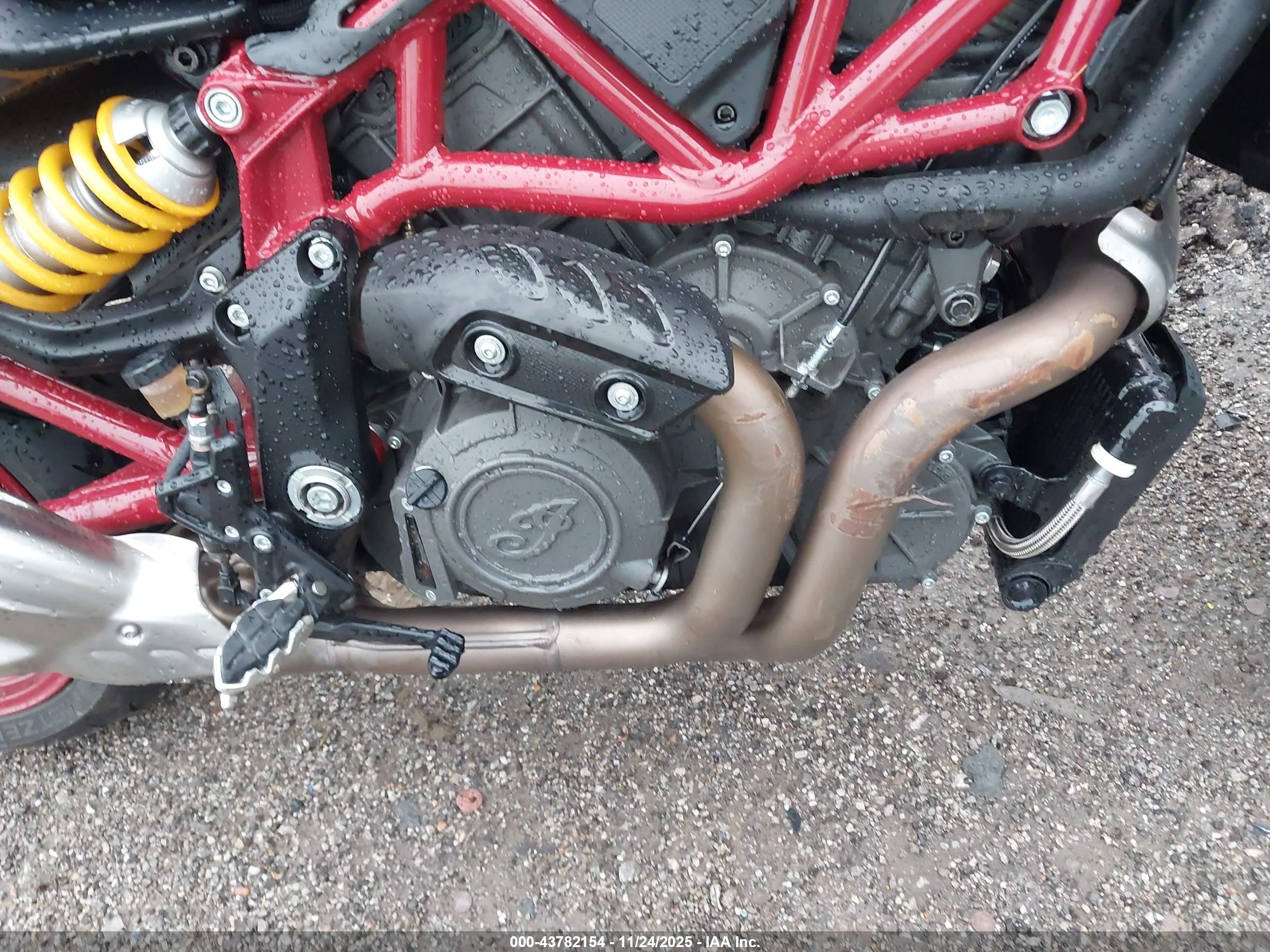 INDIAN MOTORCYCLE image 8