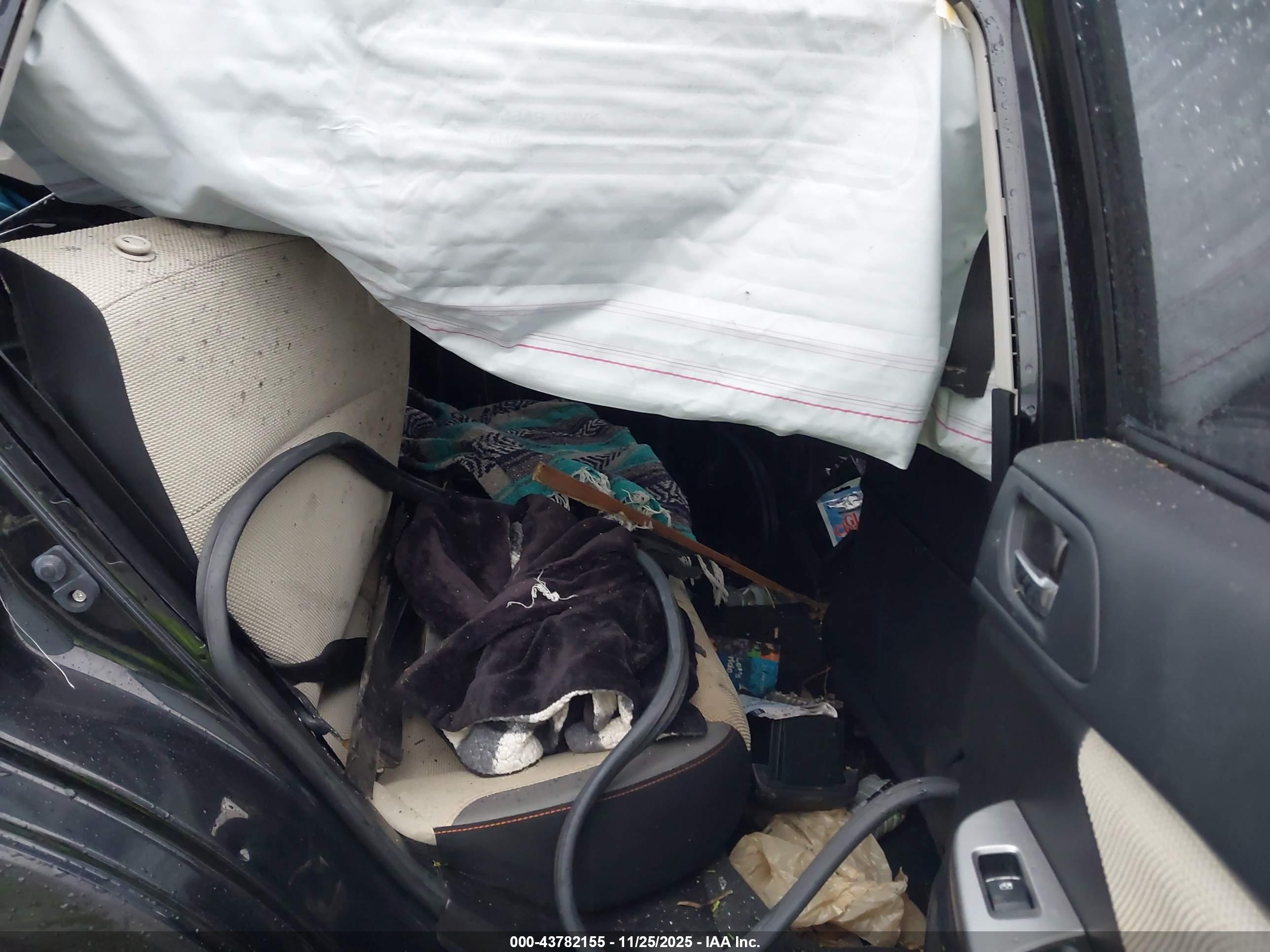 SUBARU CROSSTREK image 8