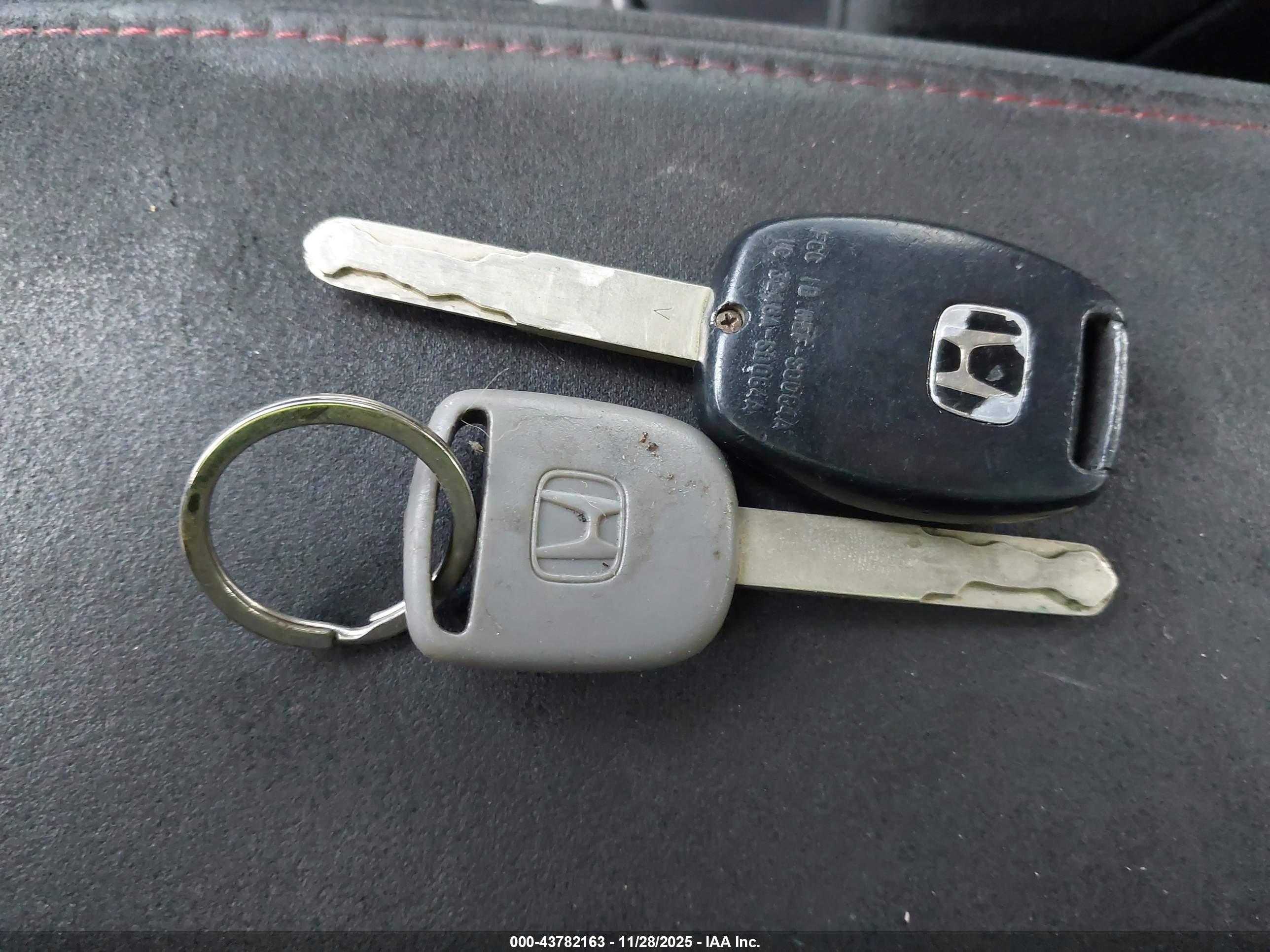 HONDA CIVIC image 11