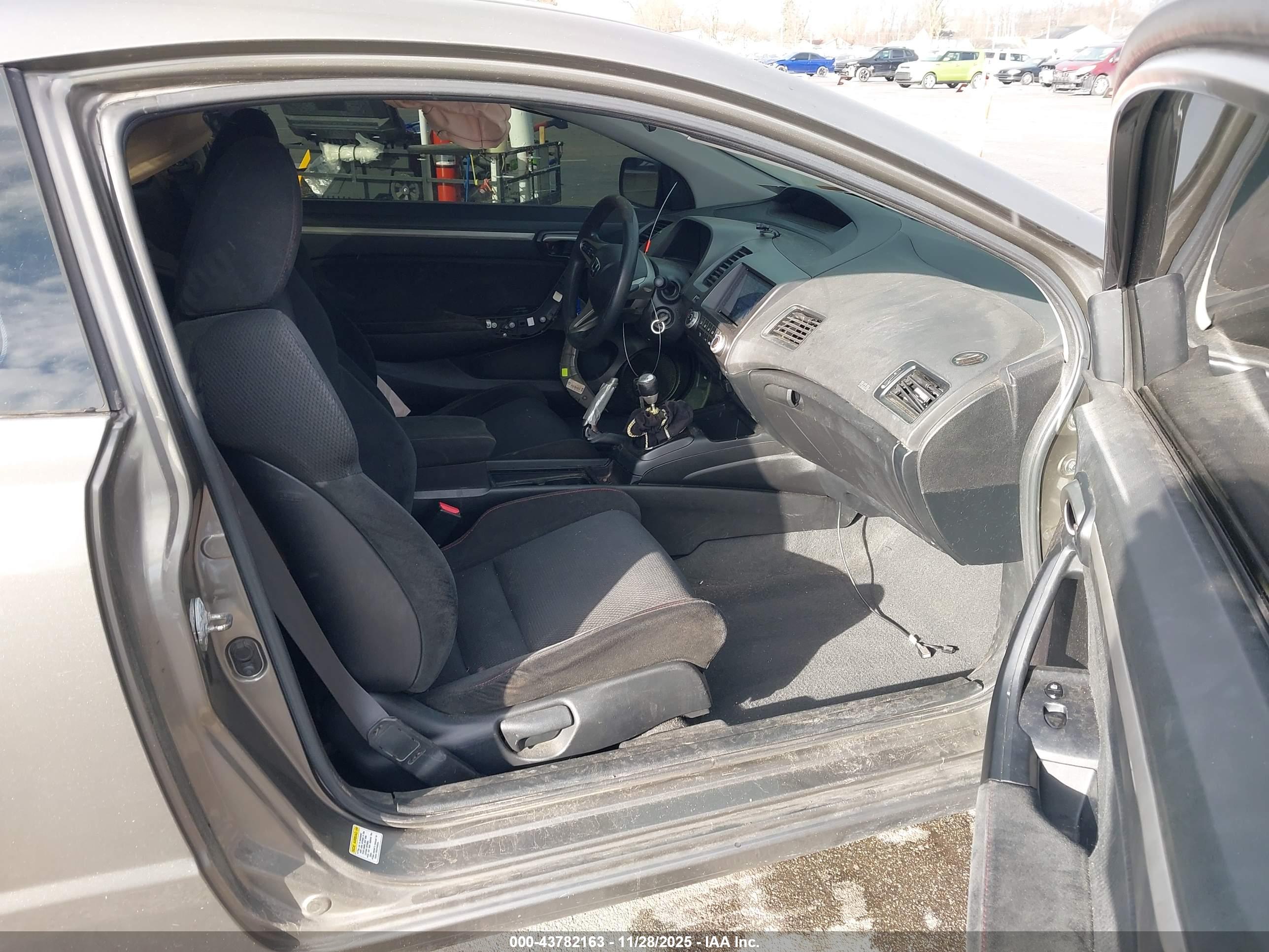 HONDA CIVIC image 5