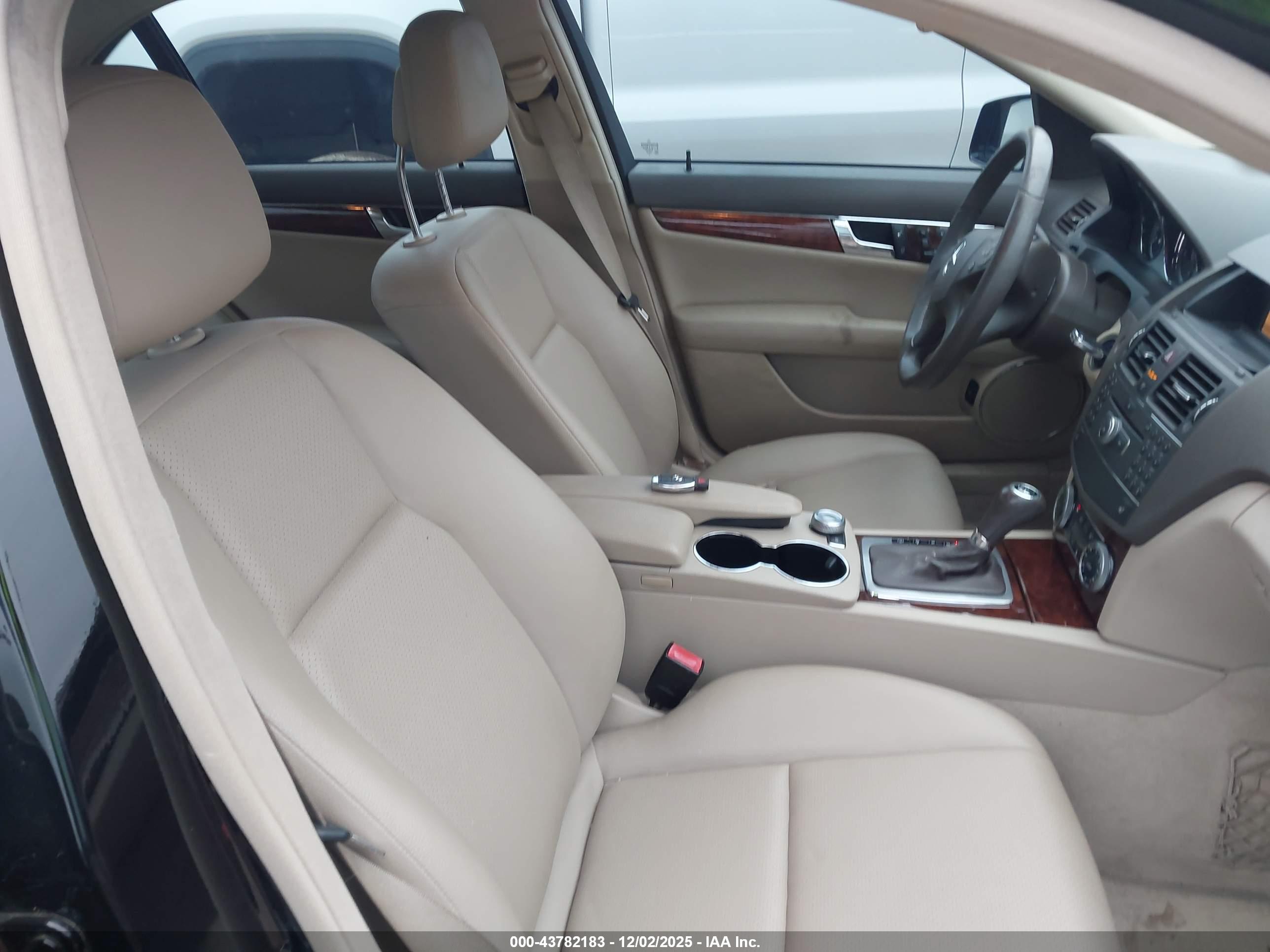 MERCEDES-BENZ C image 5
