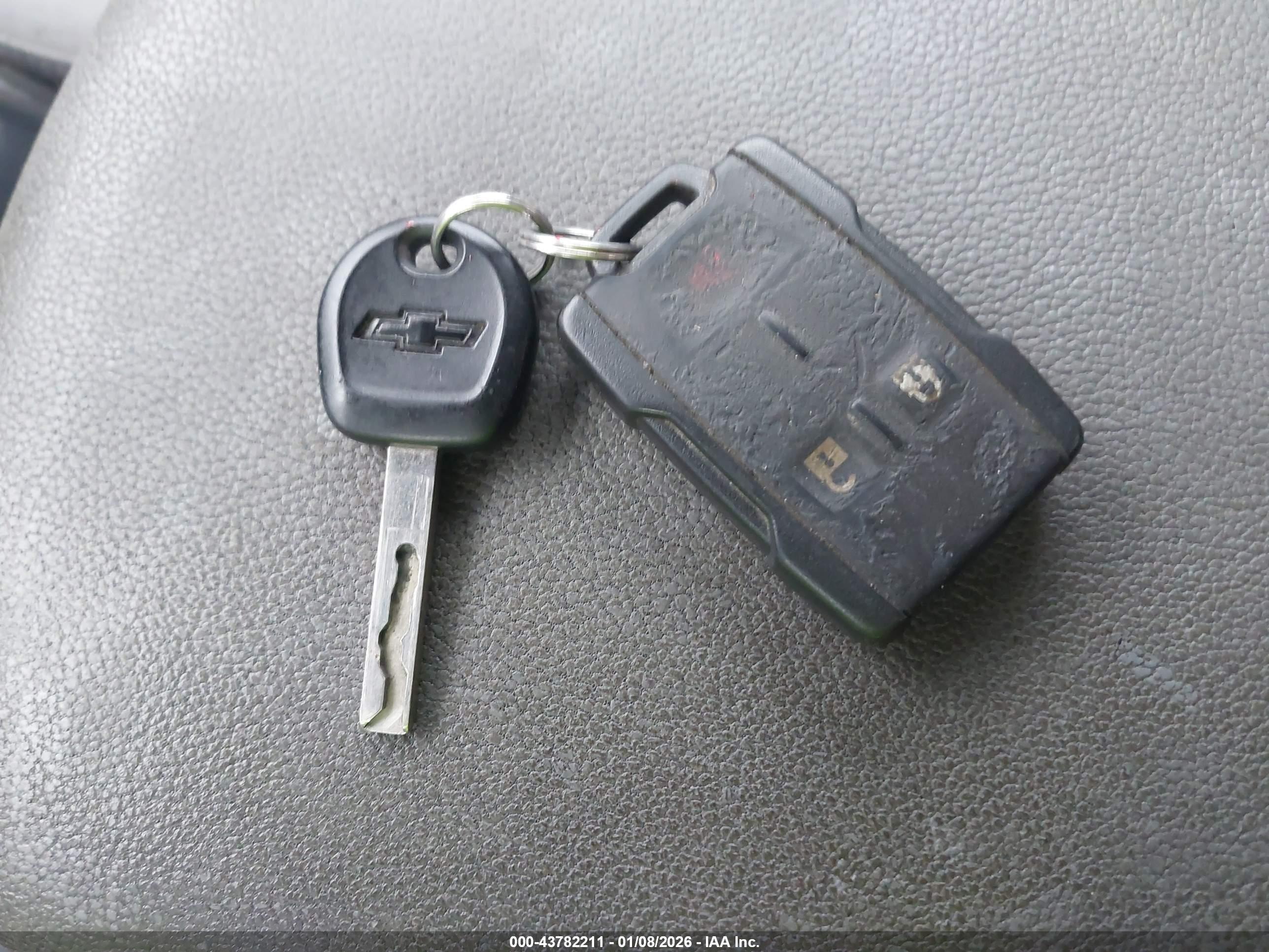 CHEVROLET COLORADO image 11