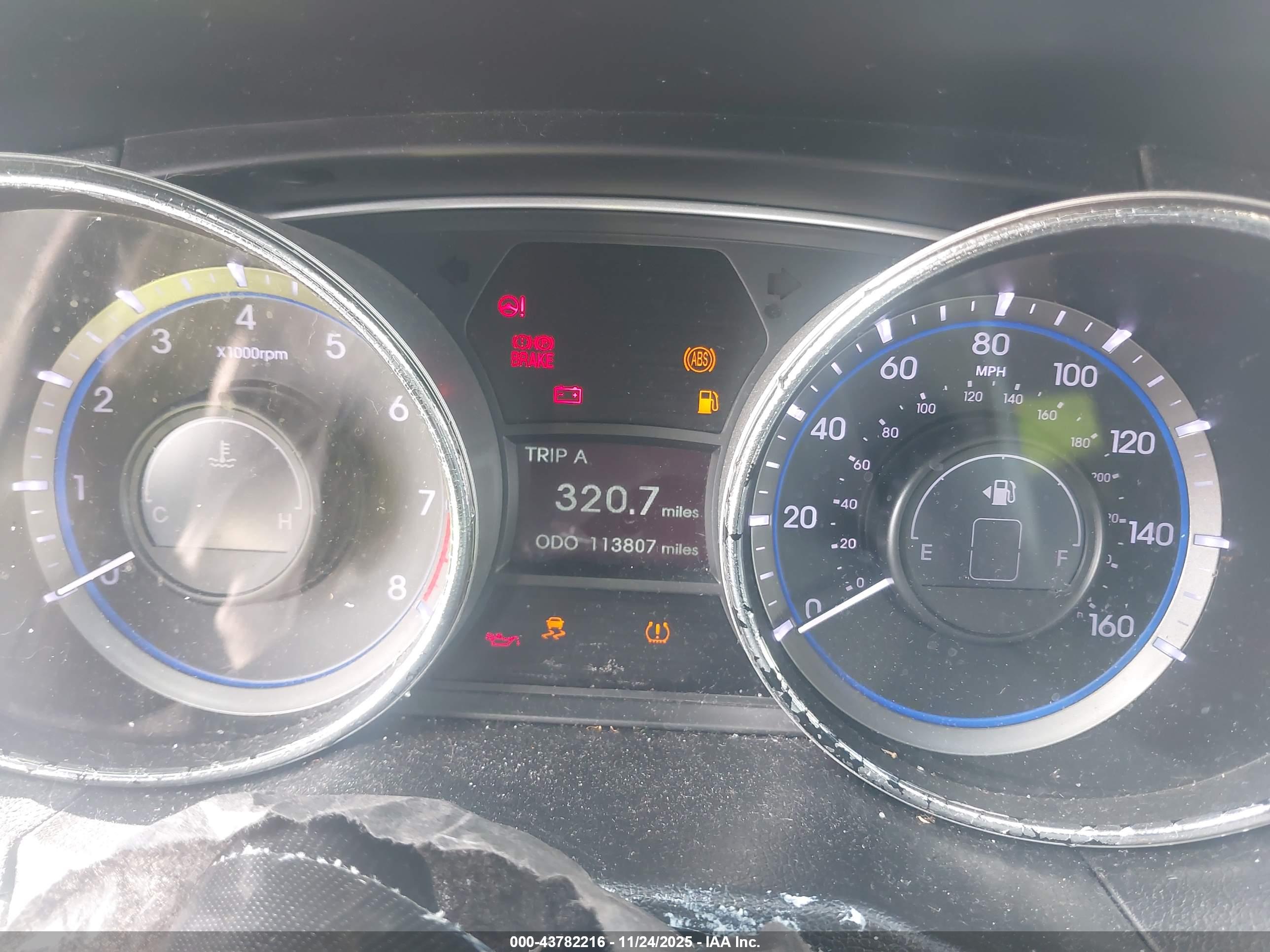 HYUNDAI SONATA image 7