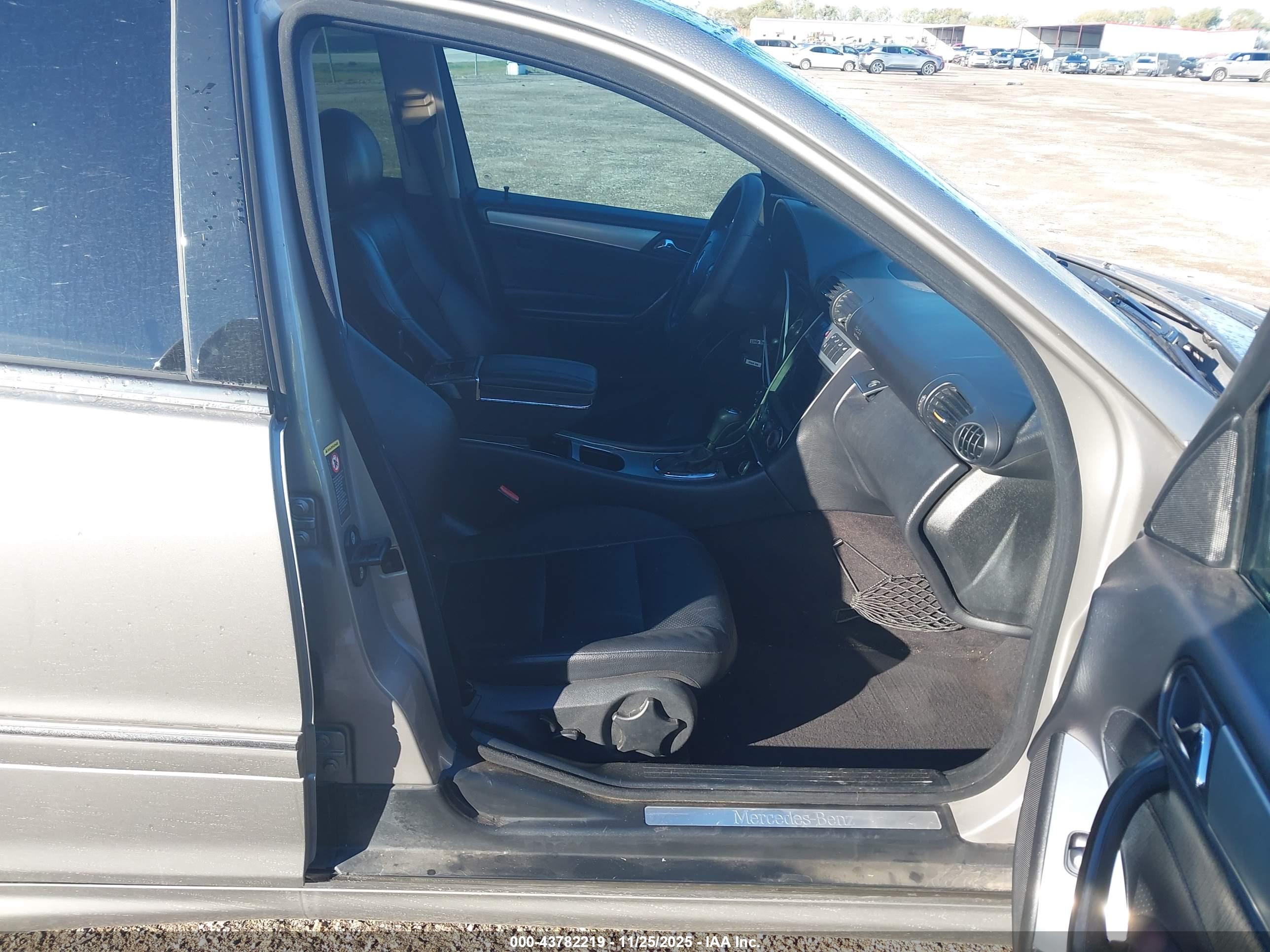 MERCEDES-BENZ C image 5