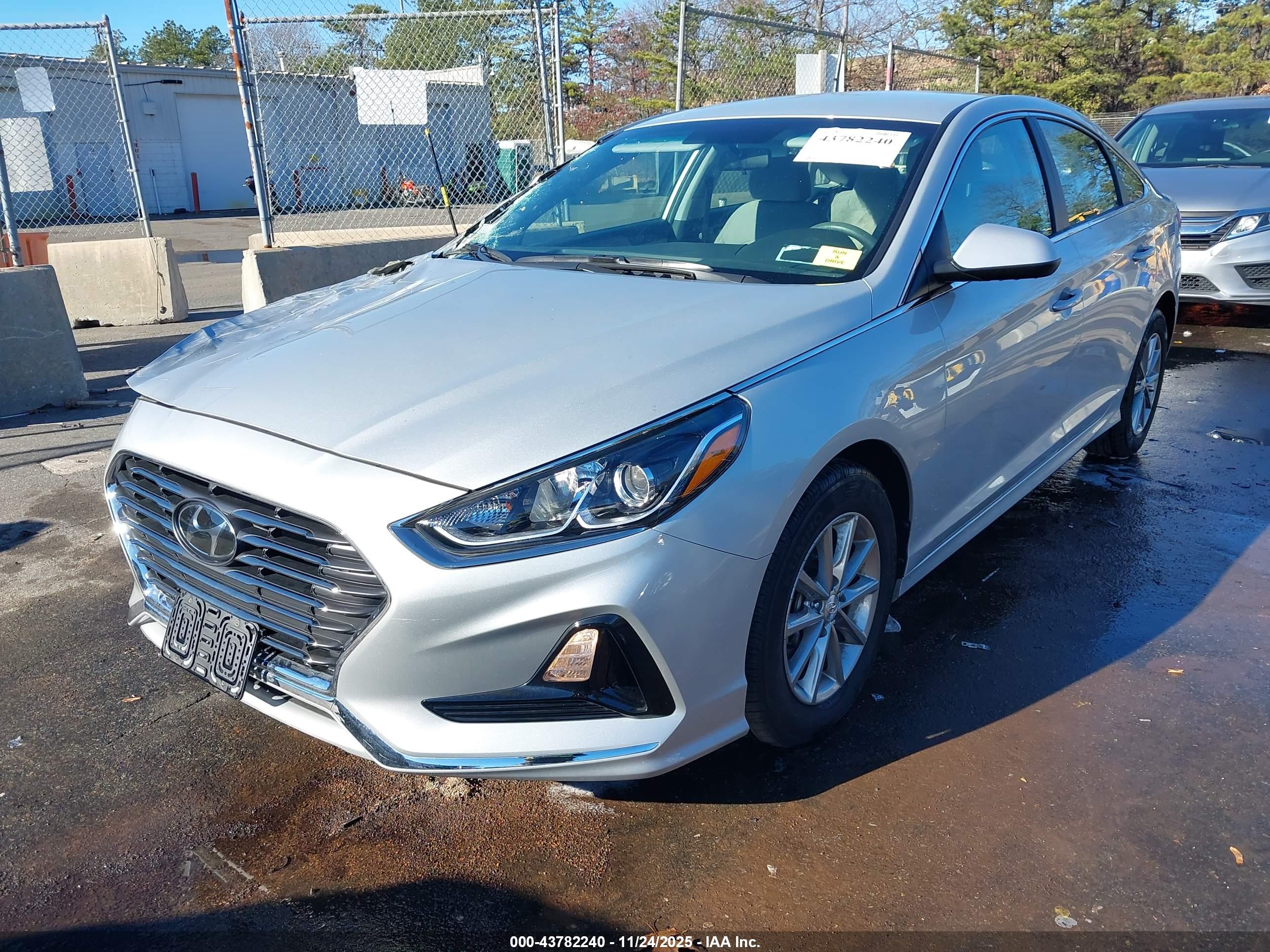 HYUNDAI SONATA image 2