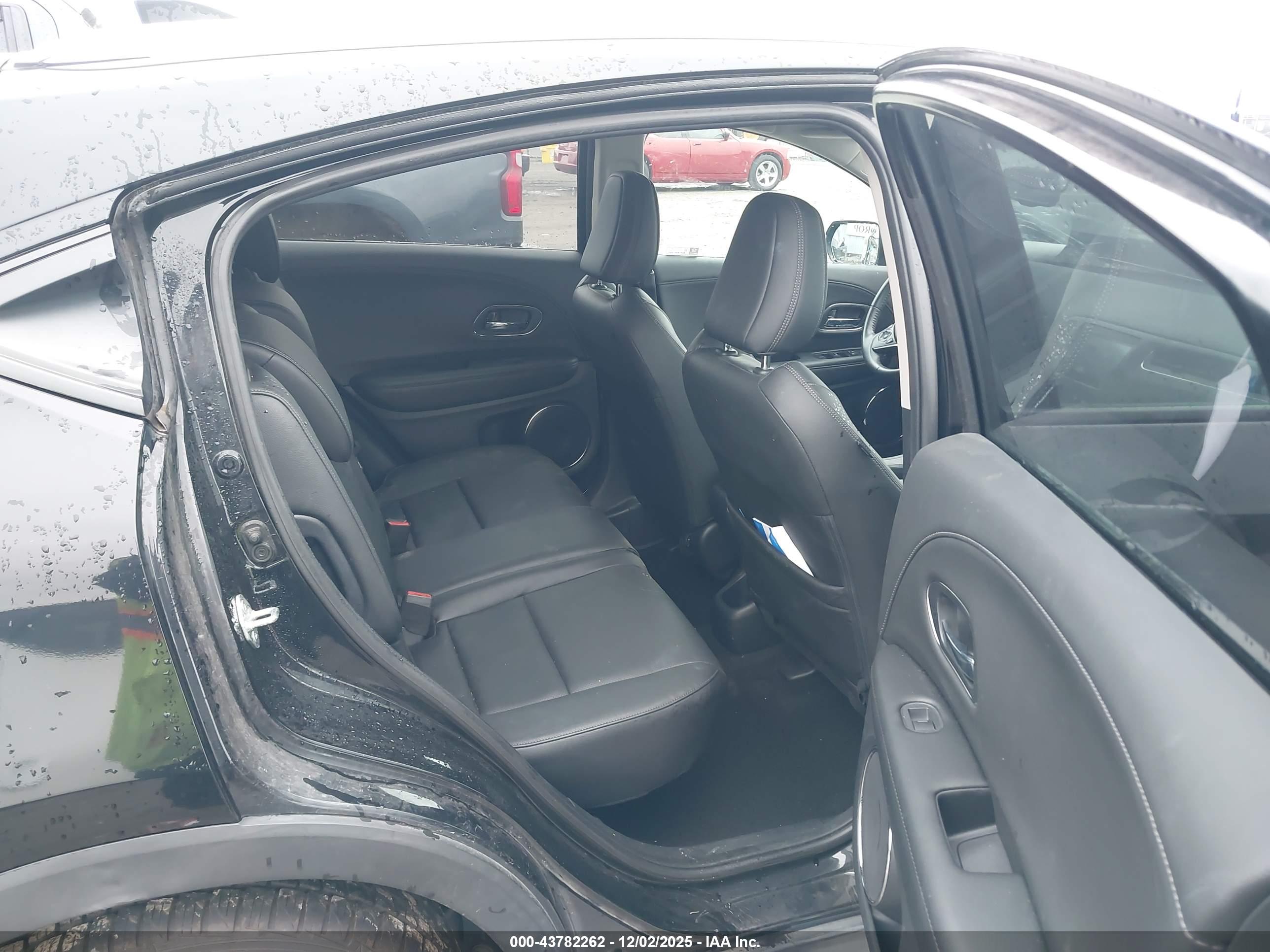 HONDA HR-V image 8