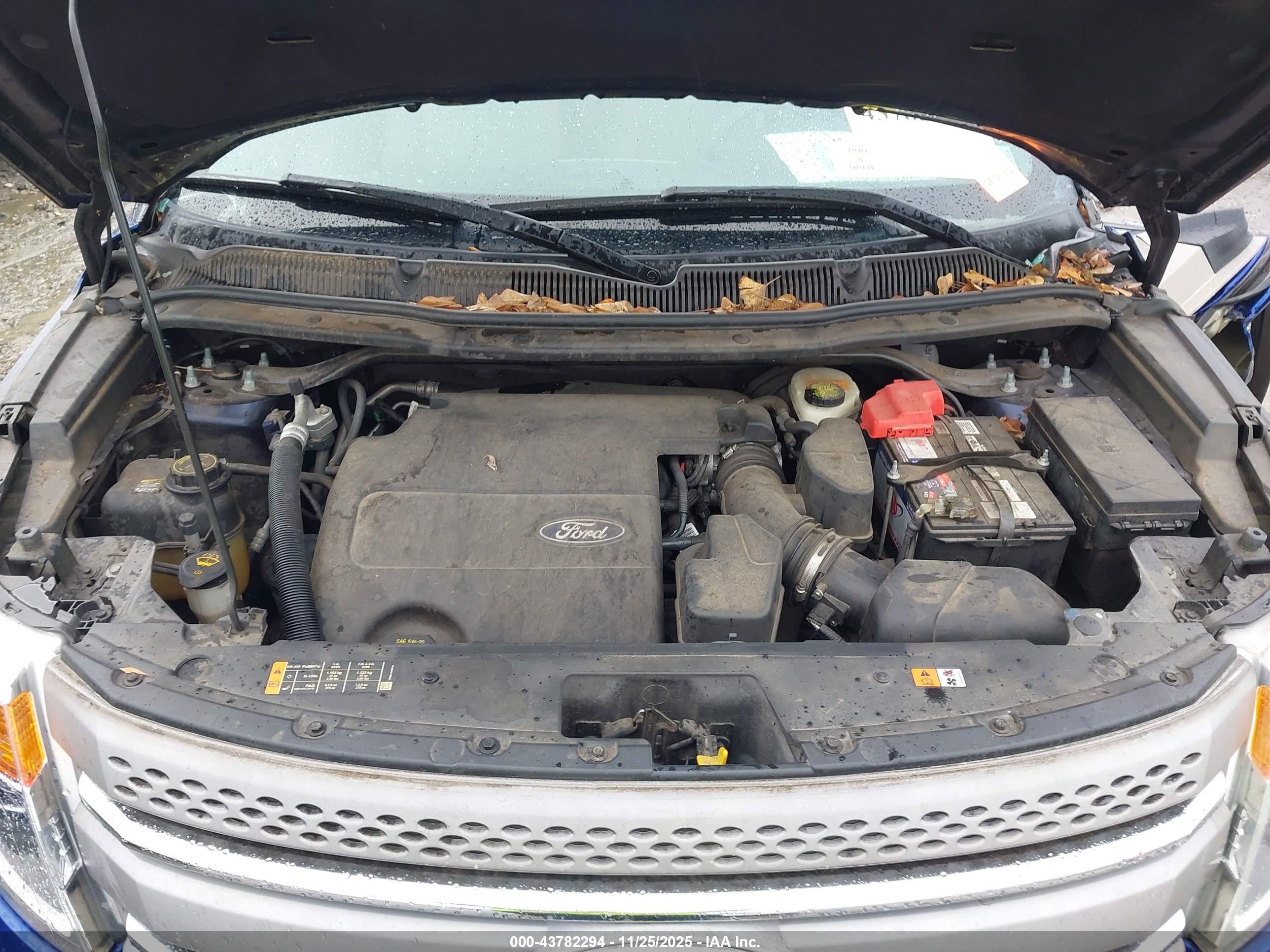 FORD EXPLORER image 10