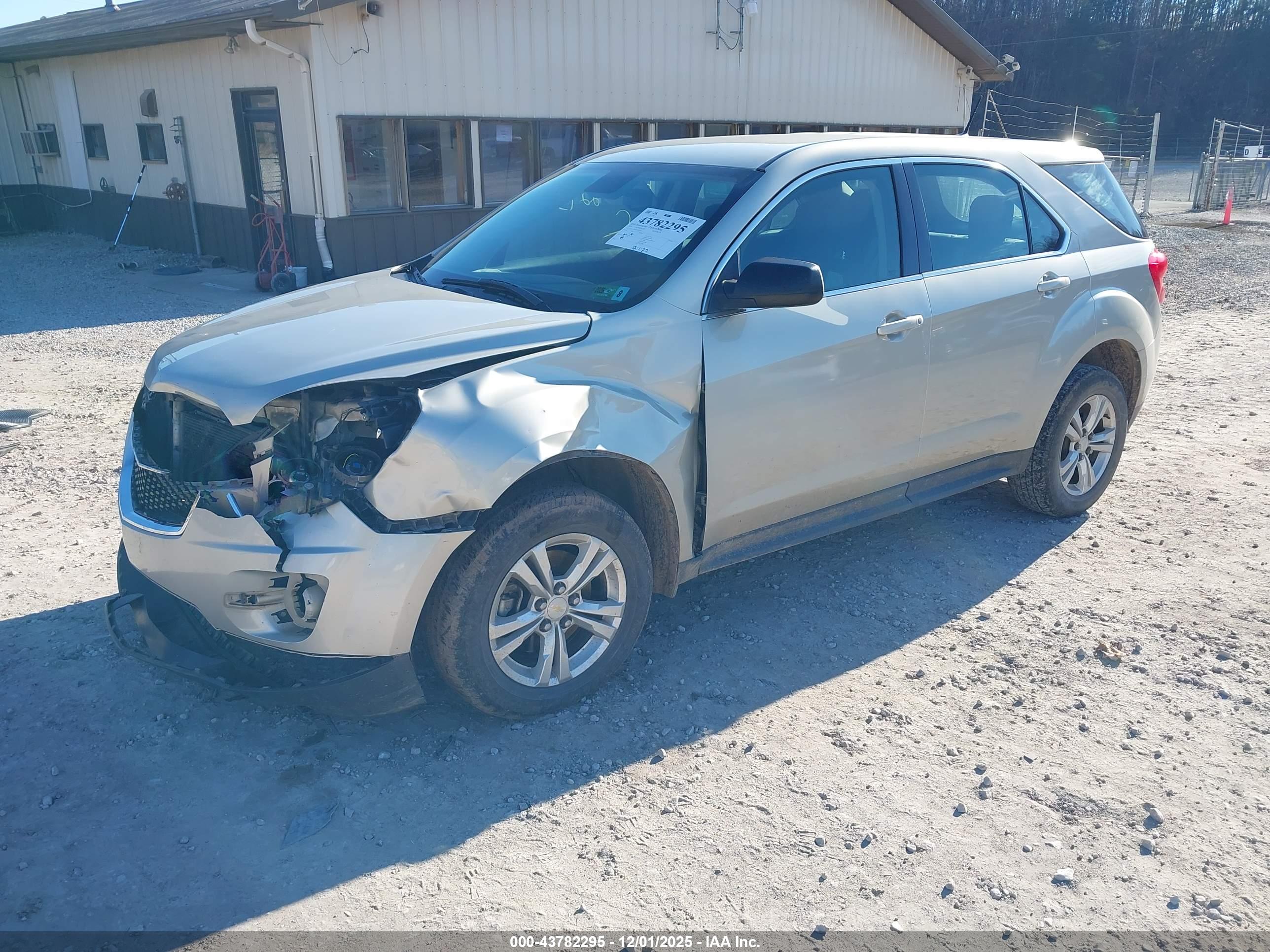 CHEVROLET EQUINOX image 2