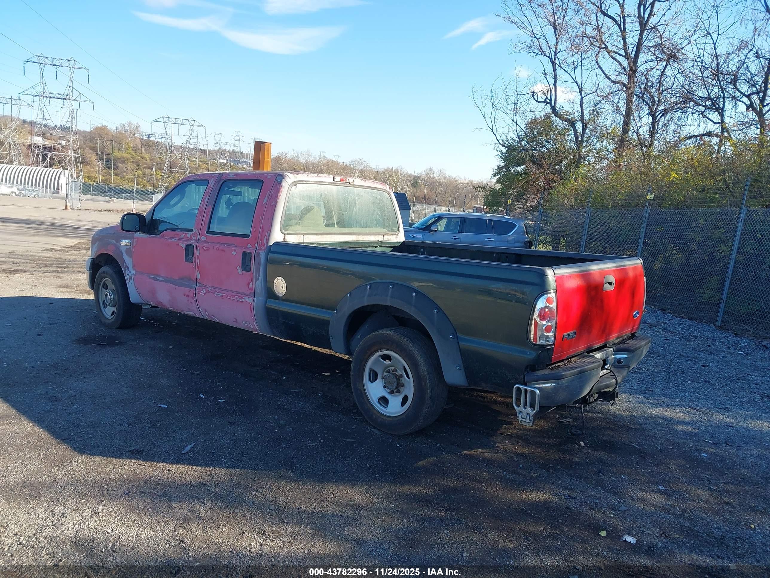 FORD F-350 image 3