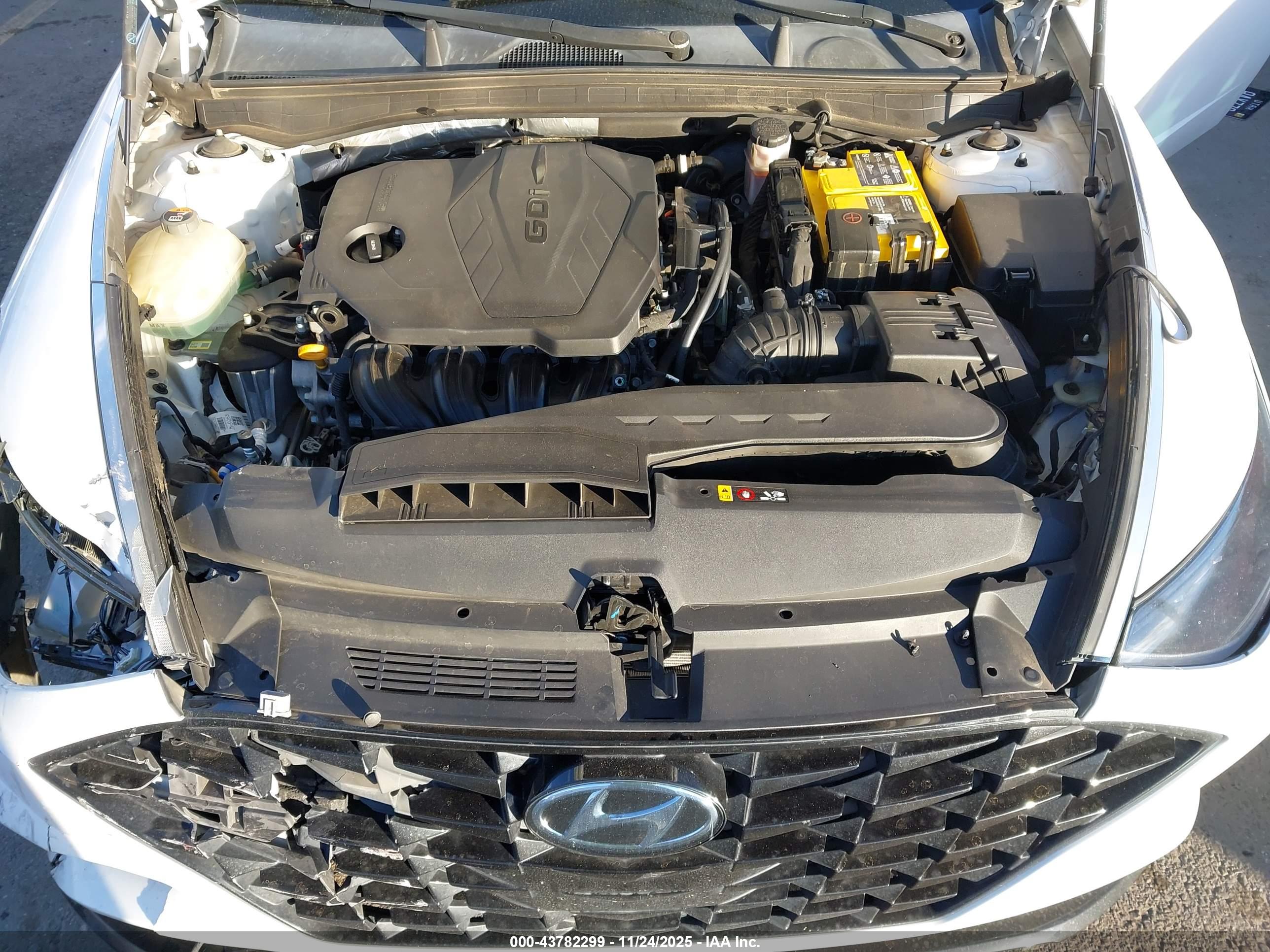 HYUNDAI SONATA image 10