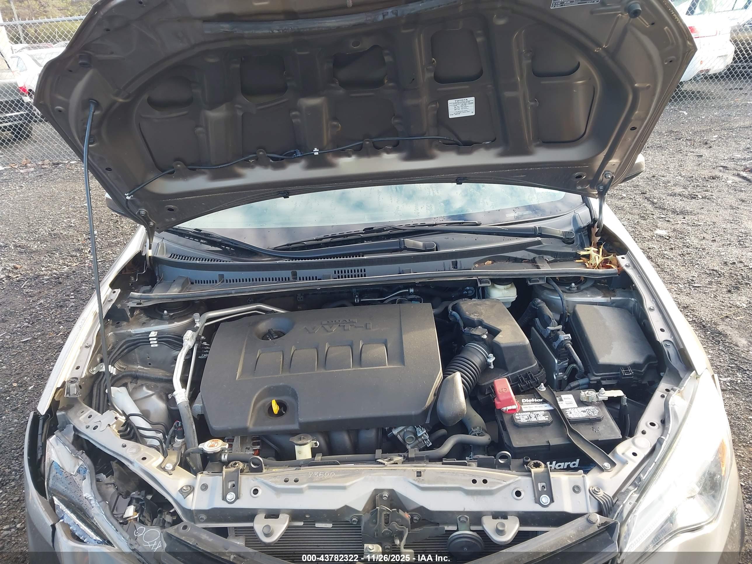 TOYOTA COROLLA image 10