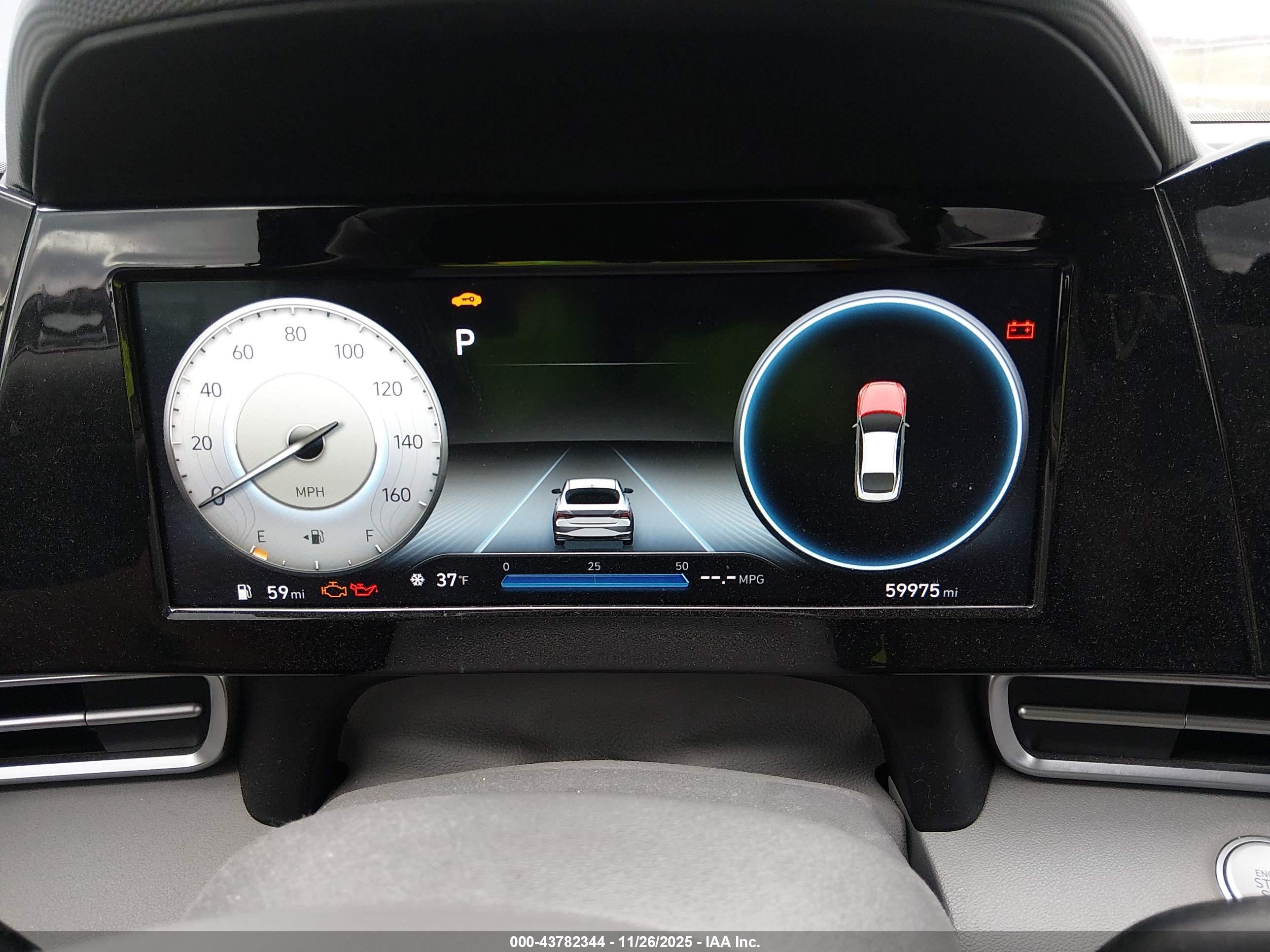 HYUNDAI ELANTRA image 7