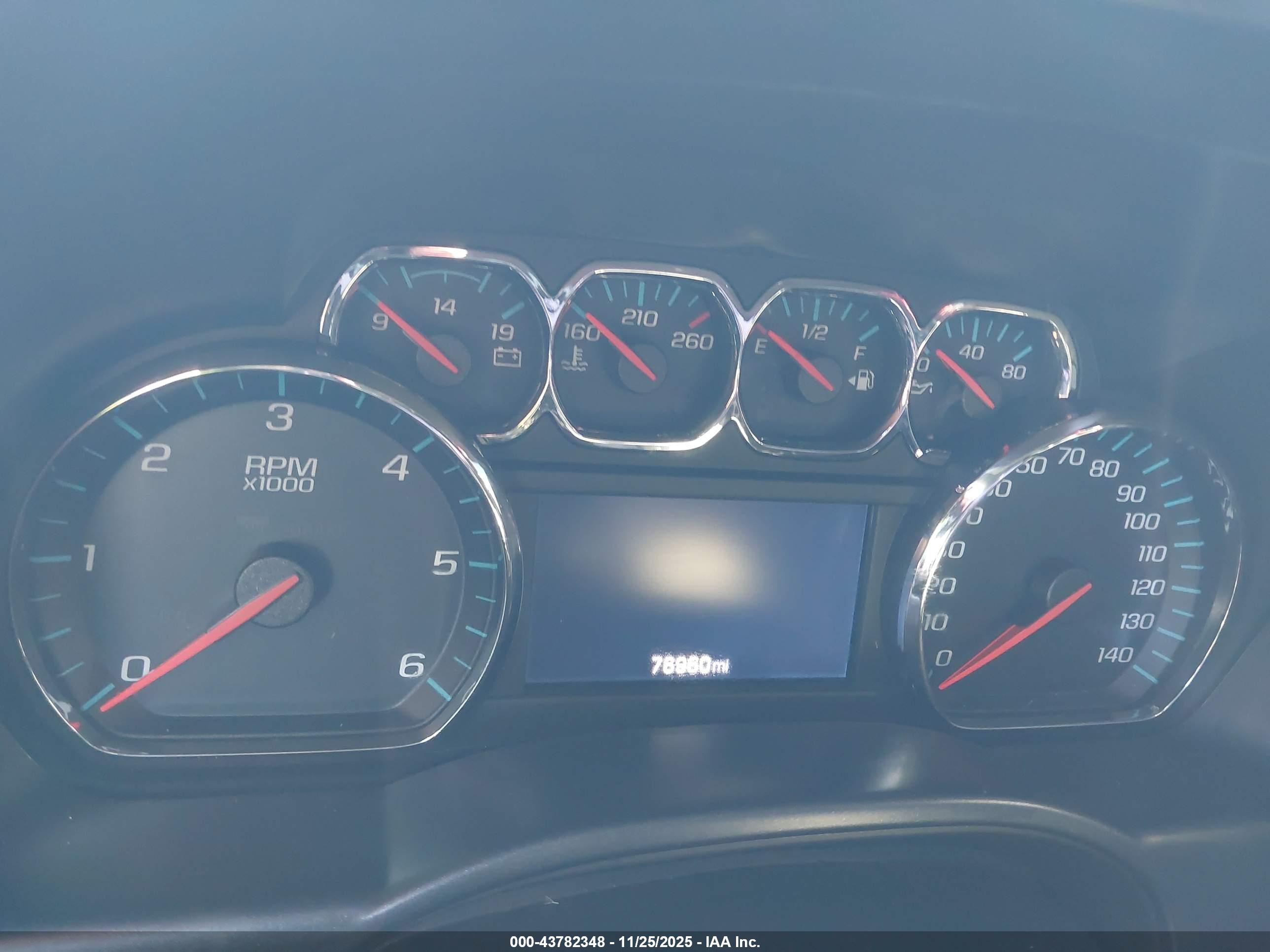 CHEVROLET SILVERADO image 7