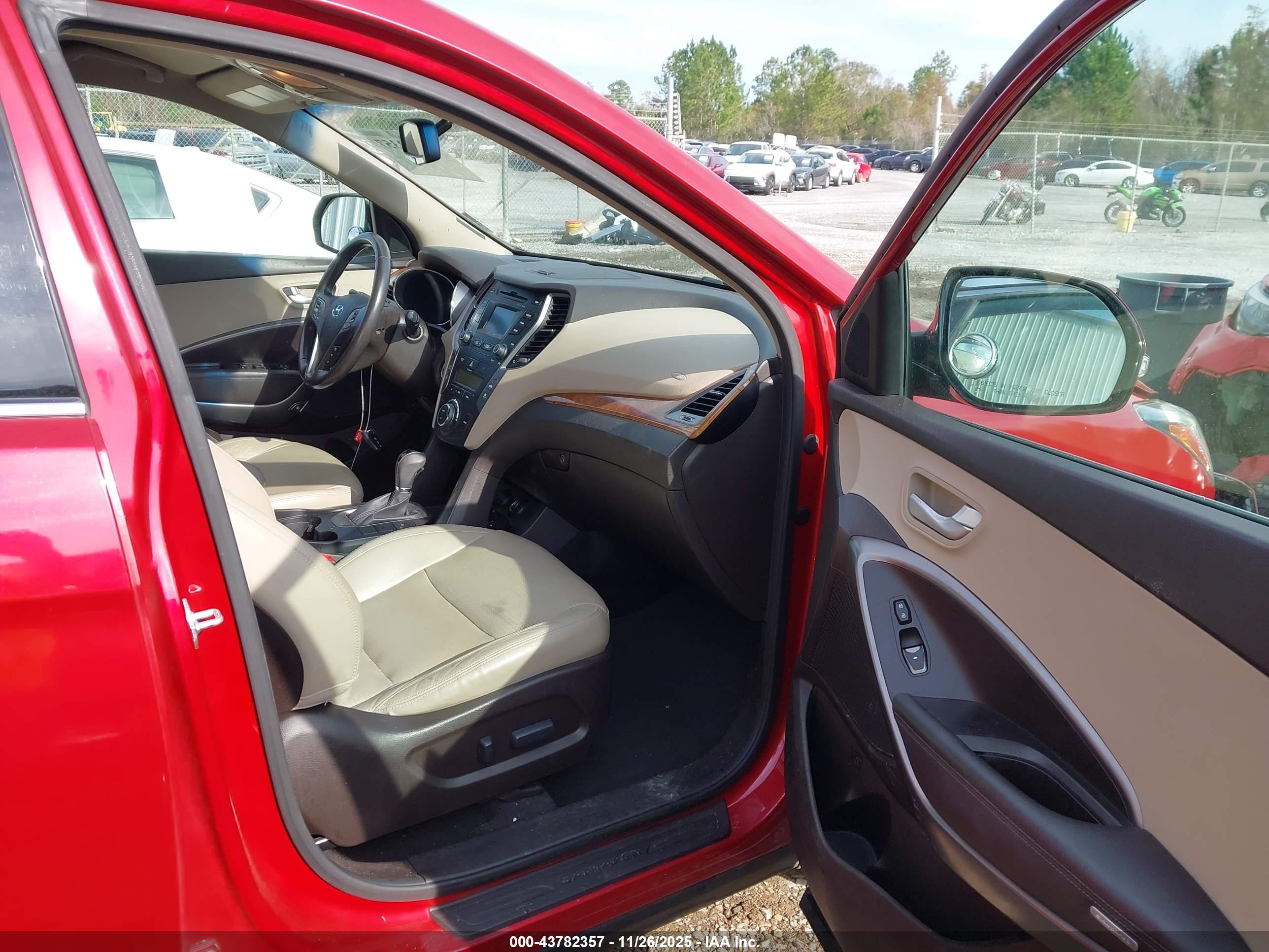 HYUNDAI SANTA image 5
