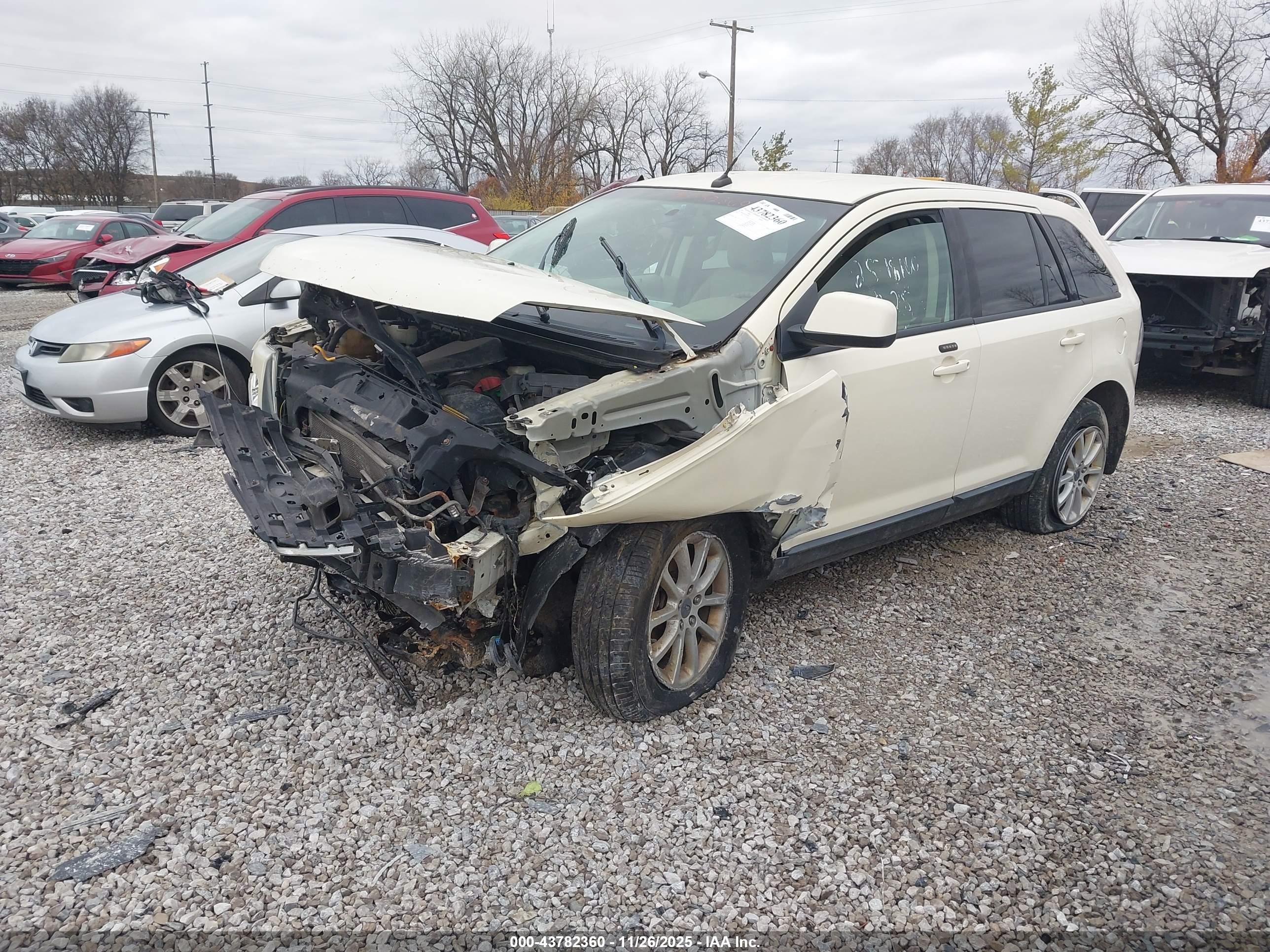 FORD EDGE image 2
