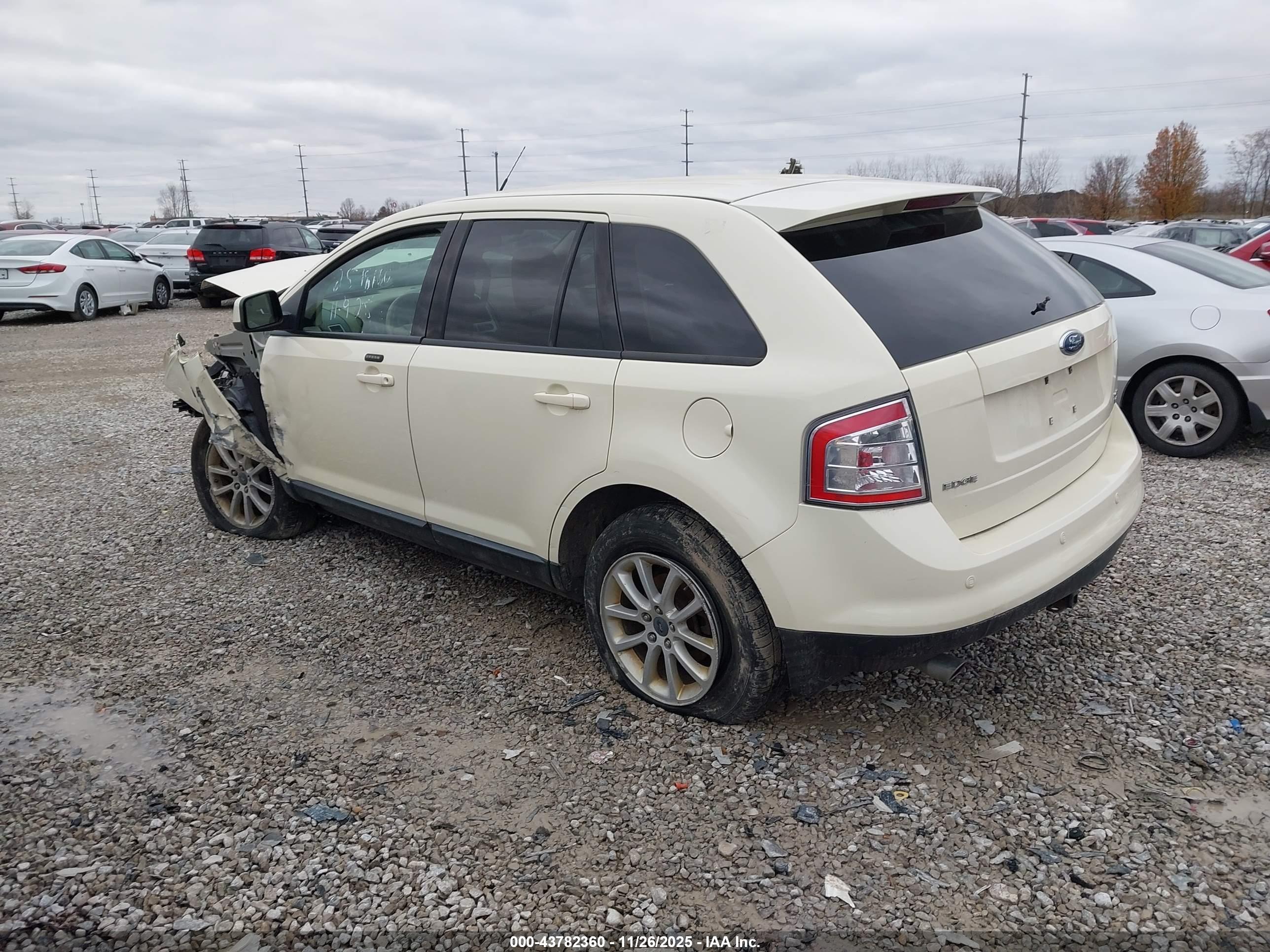 FORD EDGE image 3