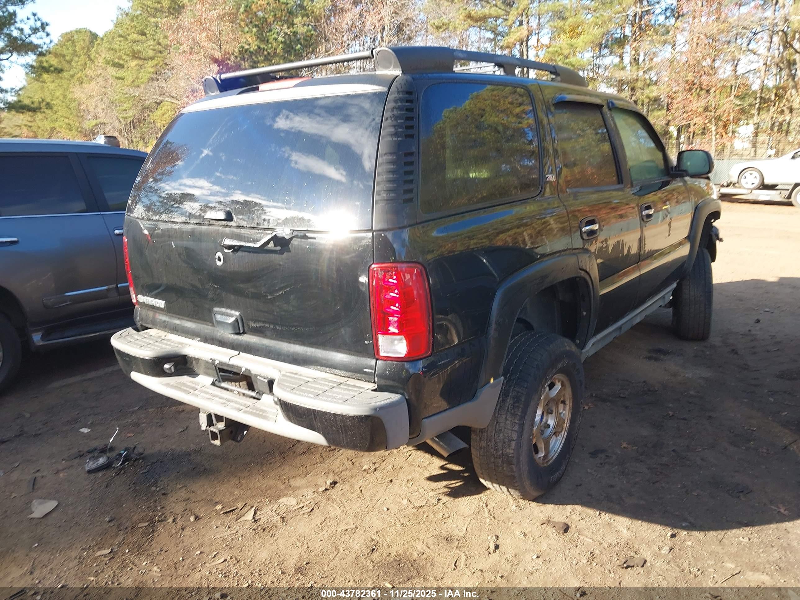 CHEVROLET TAHOE image 4