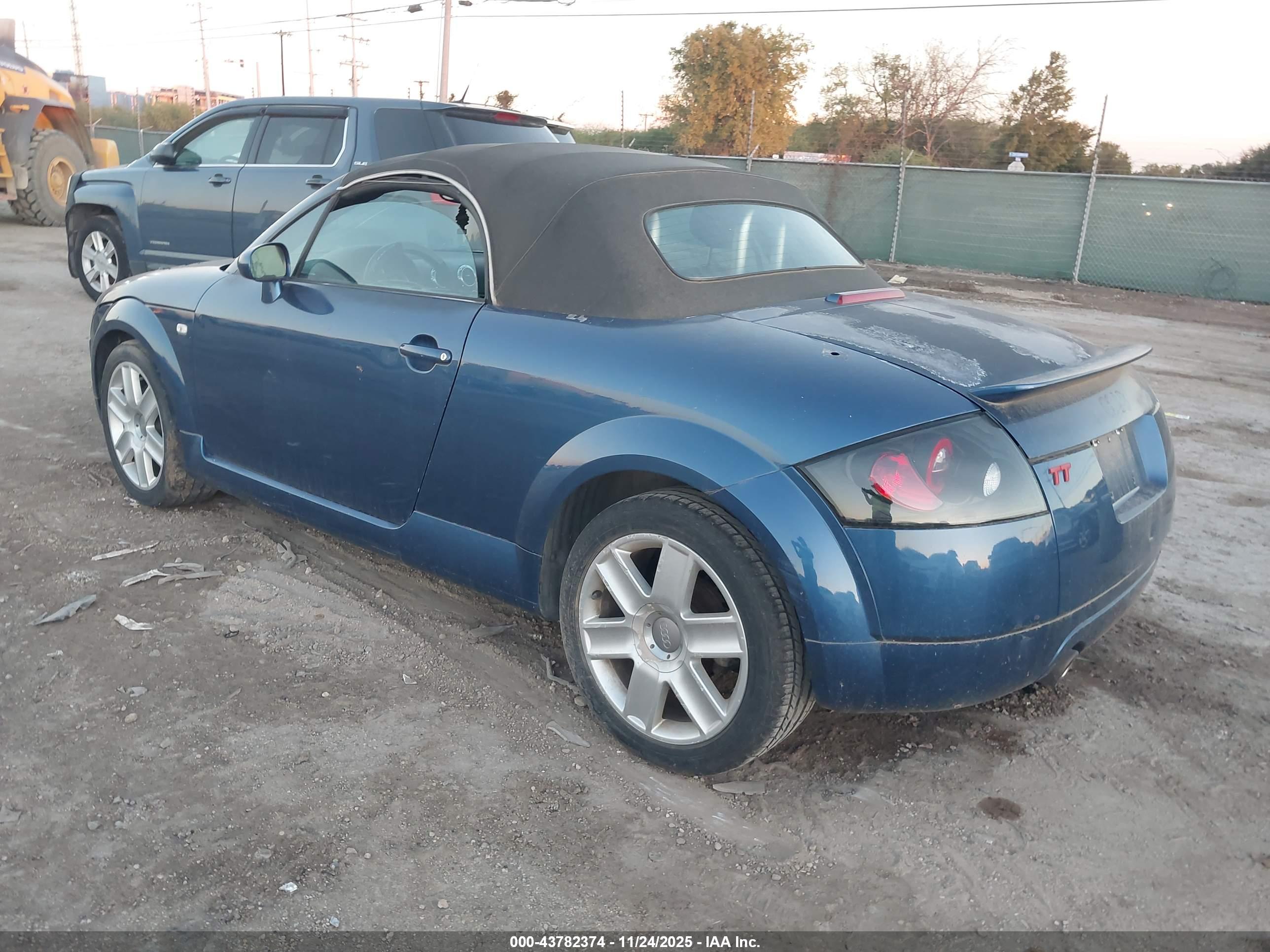 AUDI TT image 3