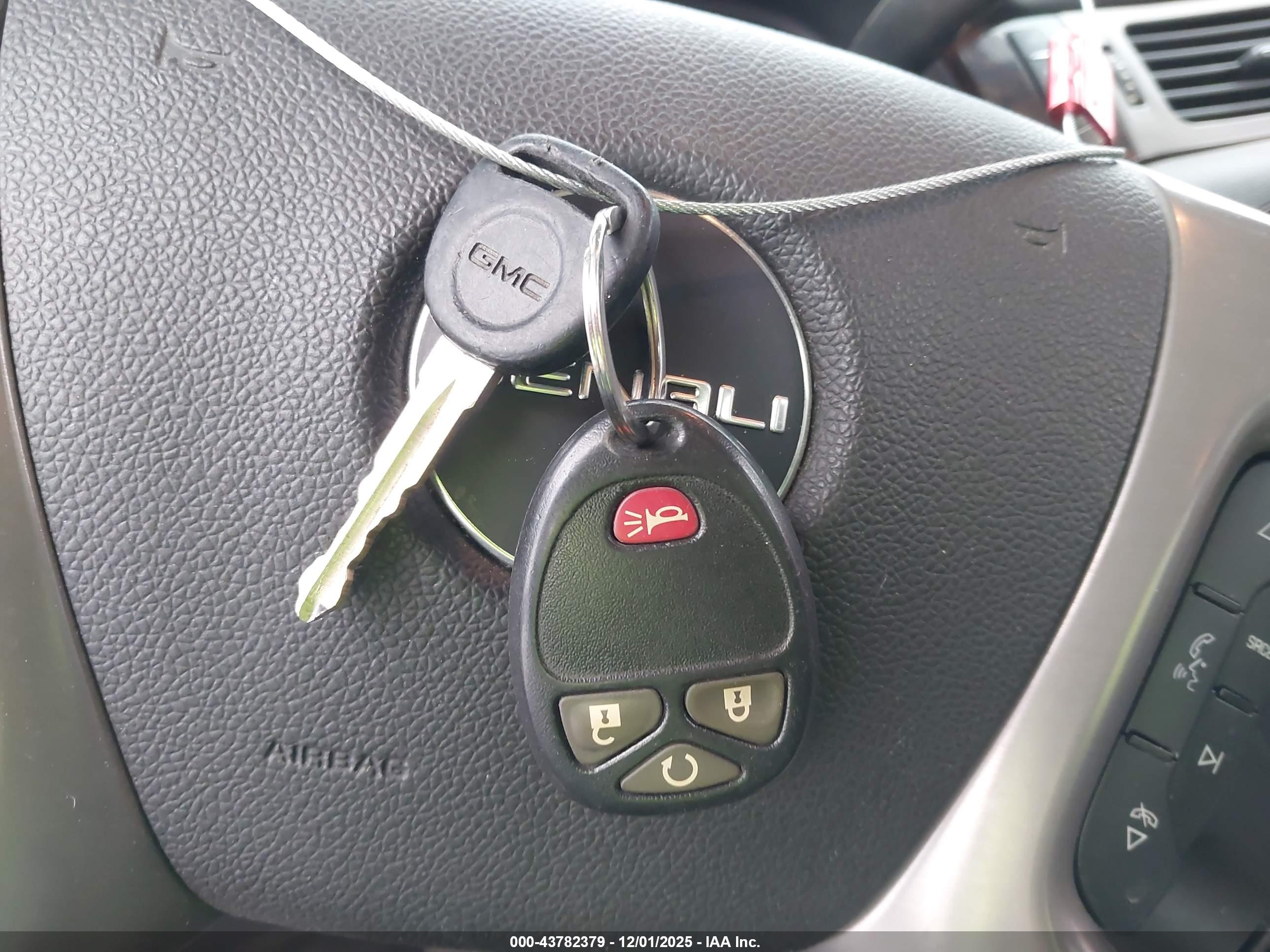 GMC SIERRA image 11