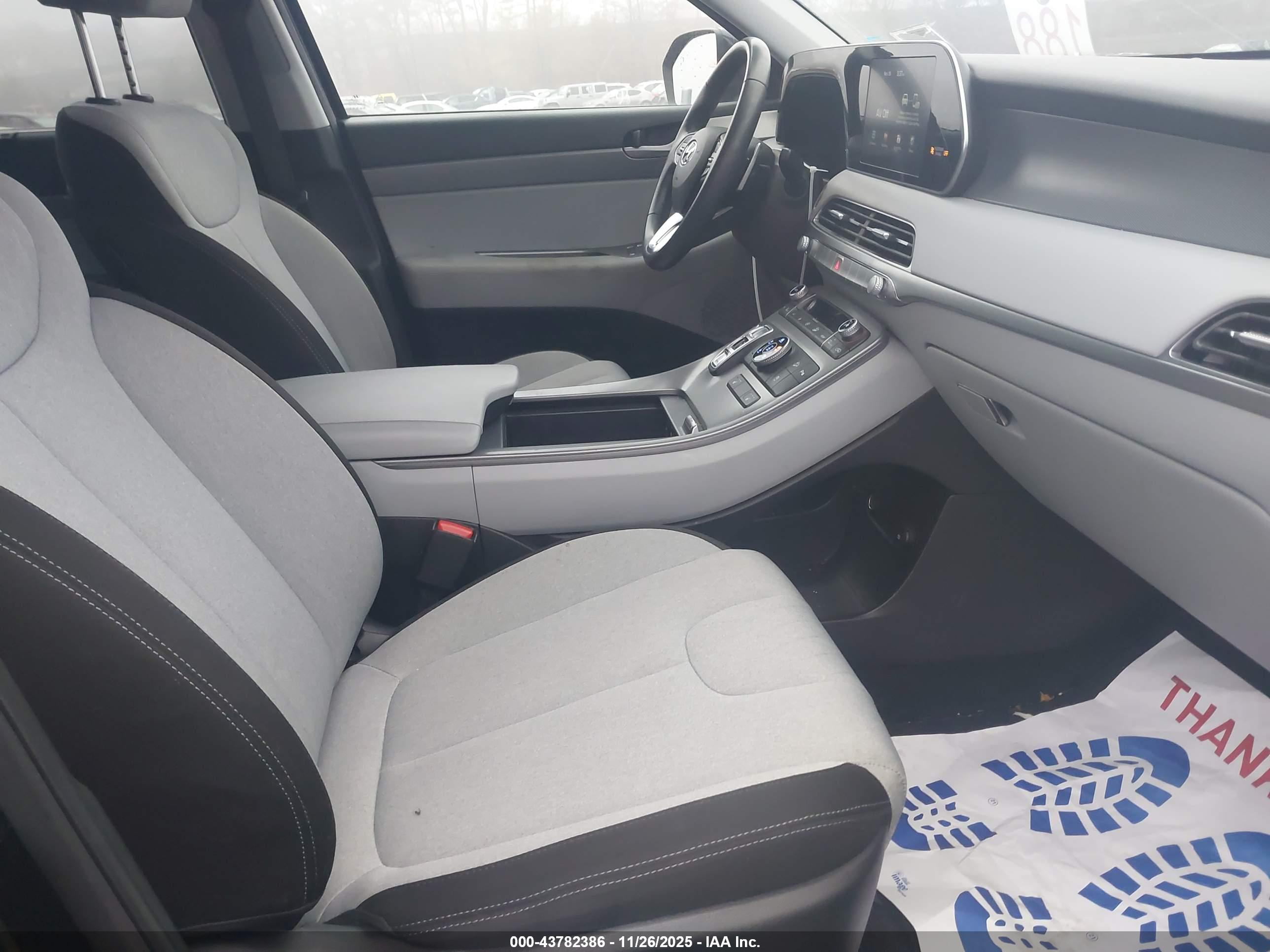 HYUNDAI PALISADE image 5